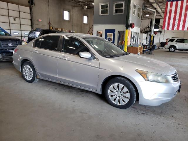 Photo 3 VIN: 1HGCP26328A010946 - HONDA ACCORD LX 