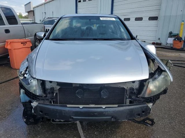 Photo 4 VIN: 1HGCP26328A022921 - HONDA ACCORD LX 