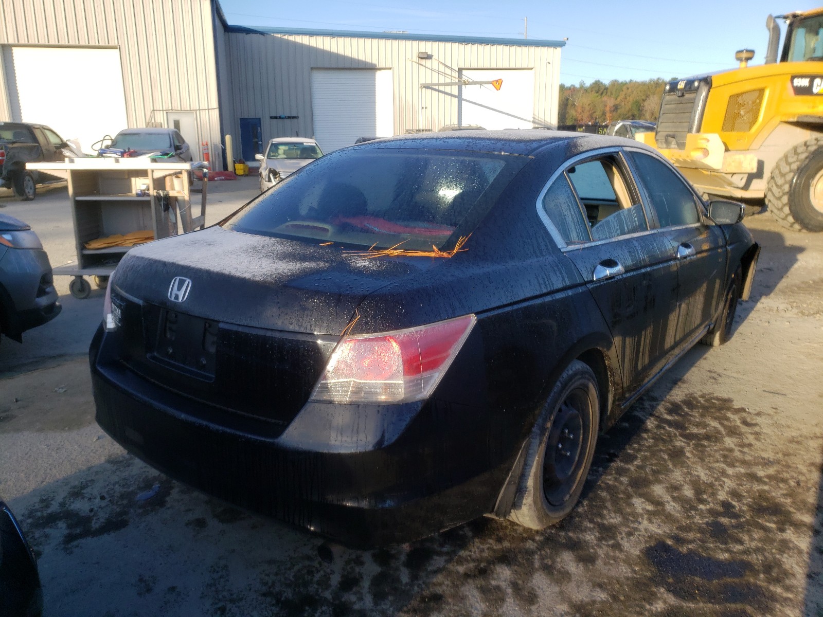 Photo 3 VIN: 1HGCP26328A046975 - HONDA ACCORD LX 