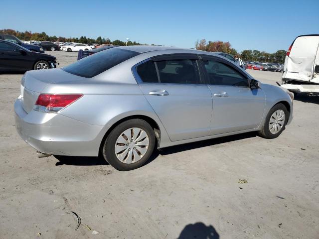 Photo 2 VIN: 1HGCP26328A051545 - HONDA ACCORD LX 