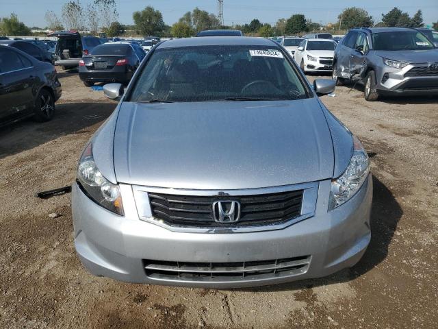 Photo 4 VIN: 1HGCP26328A077868 - HONDA ACCORD LX 