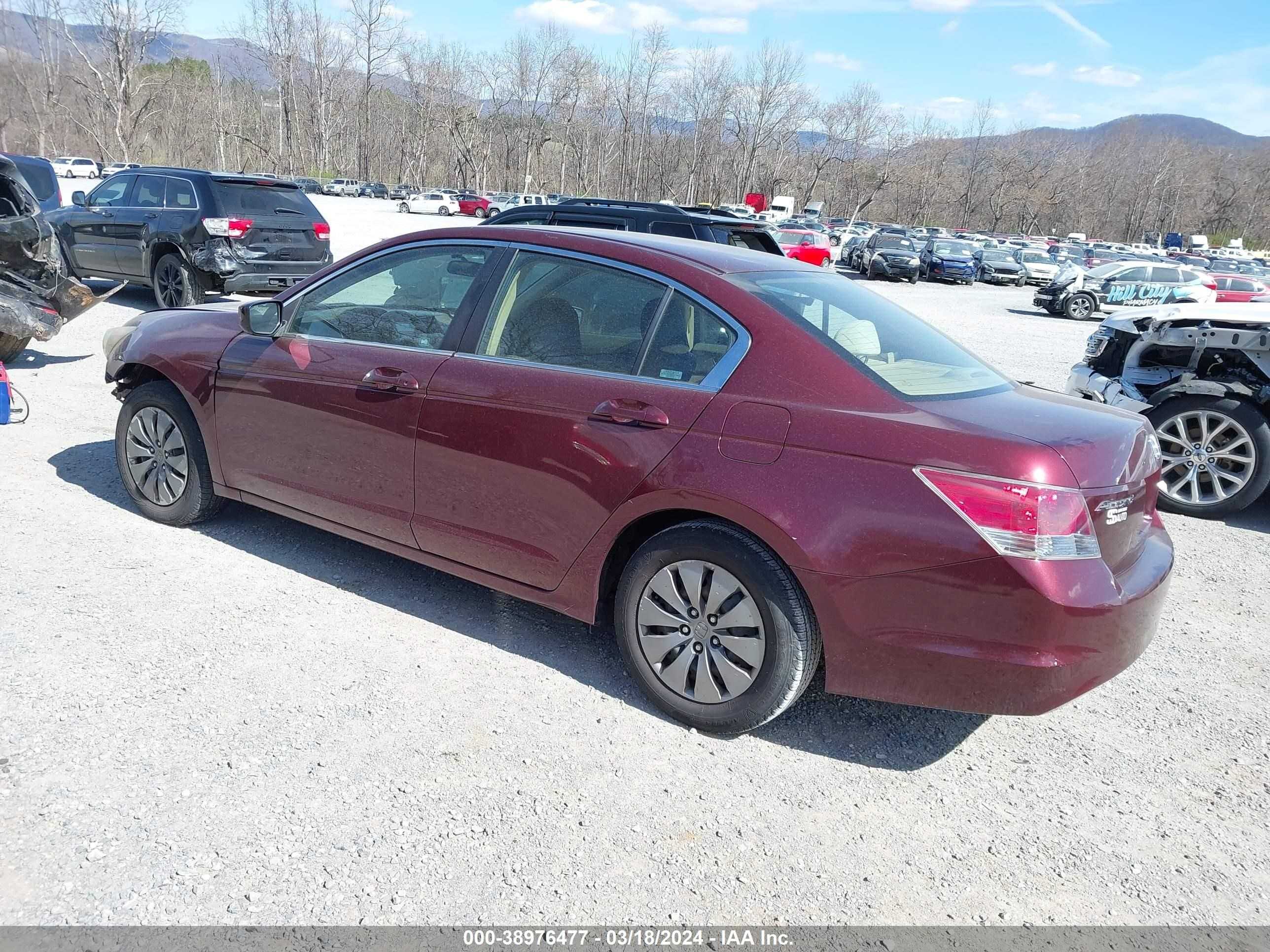 Photo 2 VIN: 1HGCP26329A127489 - HONDA ACCORD 