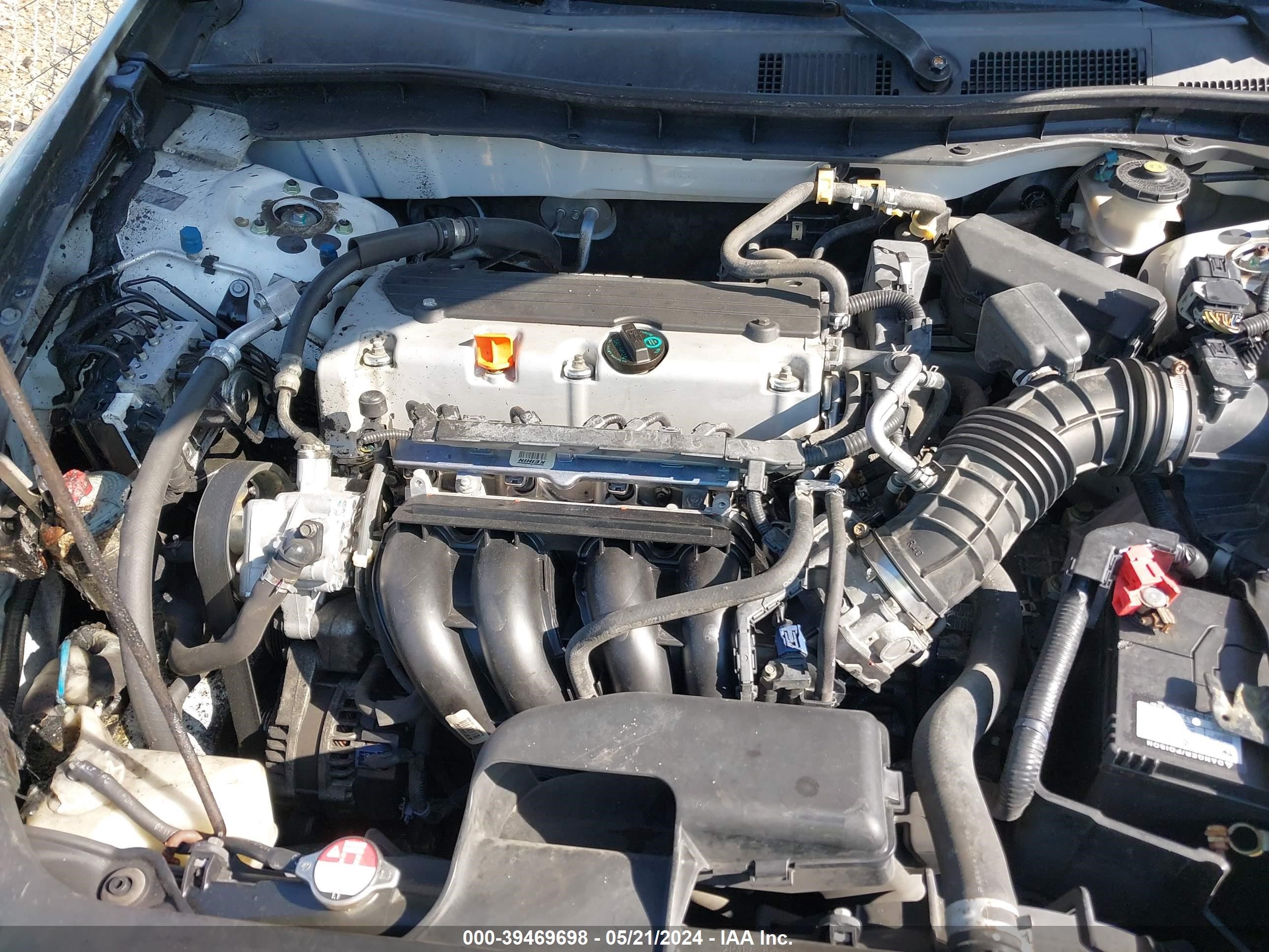 Photo 9 VIN: 1HGCP26338A061372 - HONDA ACCORD 