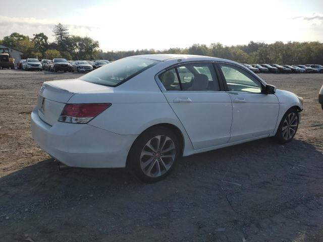 Photo 2 VIN: 1HGCP26339A012111 - HONDA ACCORD LX 