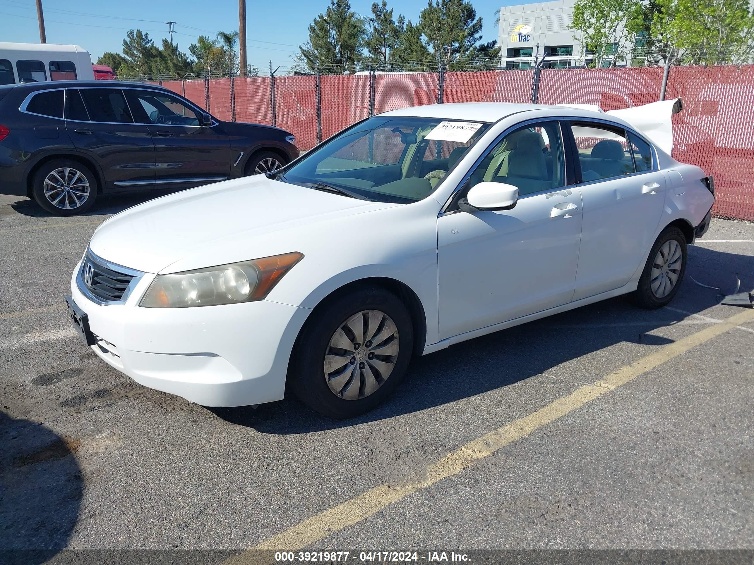 Photo 1 VIN: 1HGCP26339A148982 - HONDA ACCORD 