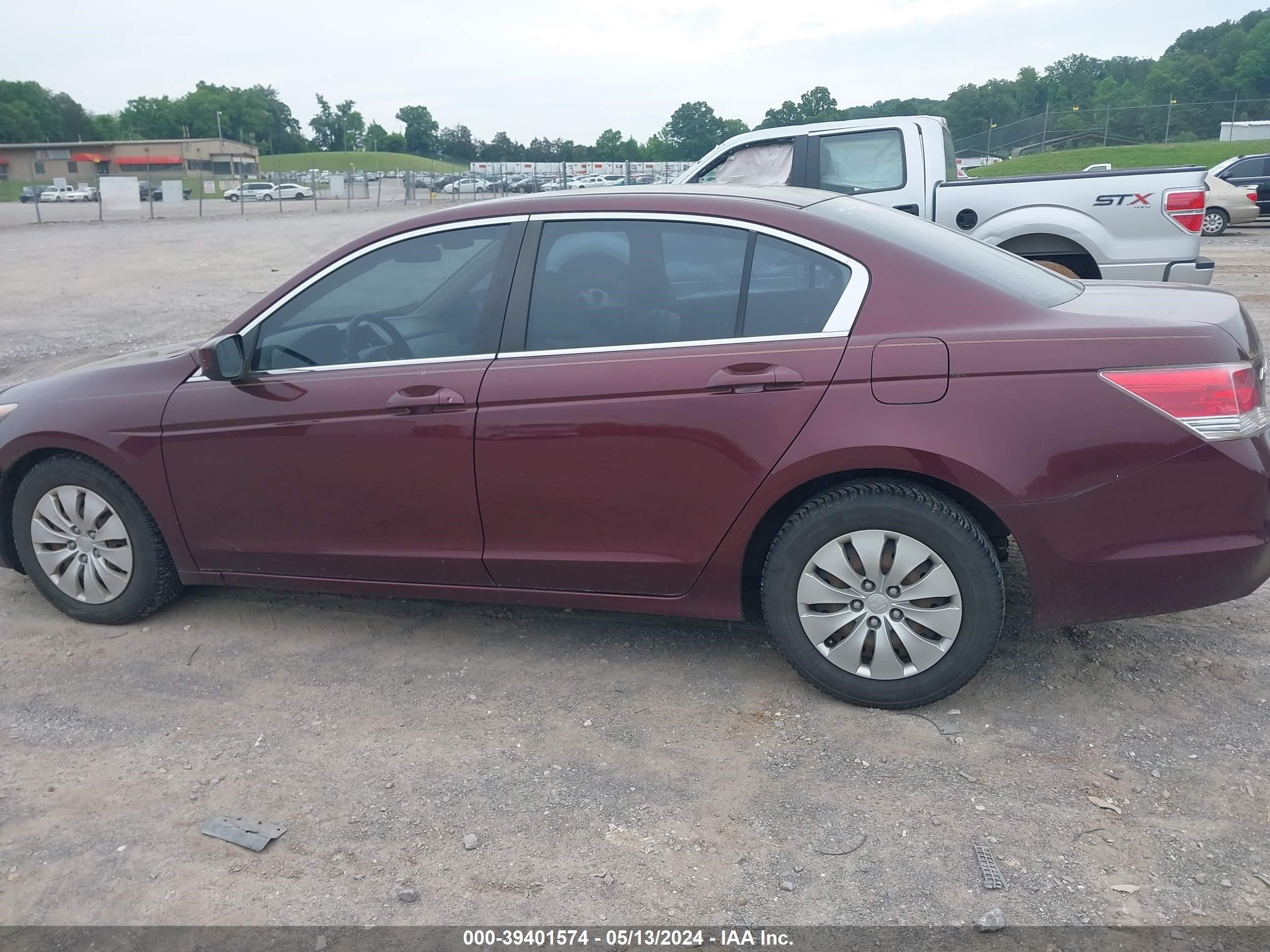 Photo 13 VIN: 1HGCP26348A157219 - HONDA ACCORD 