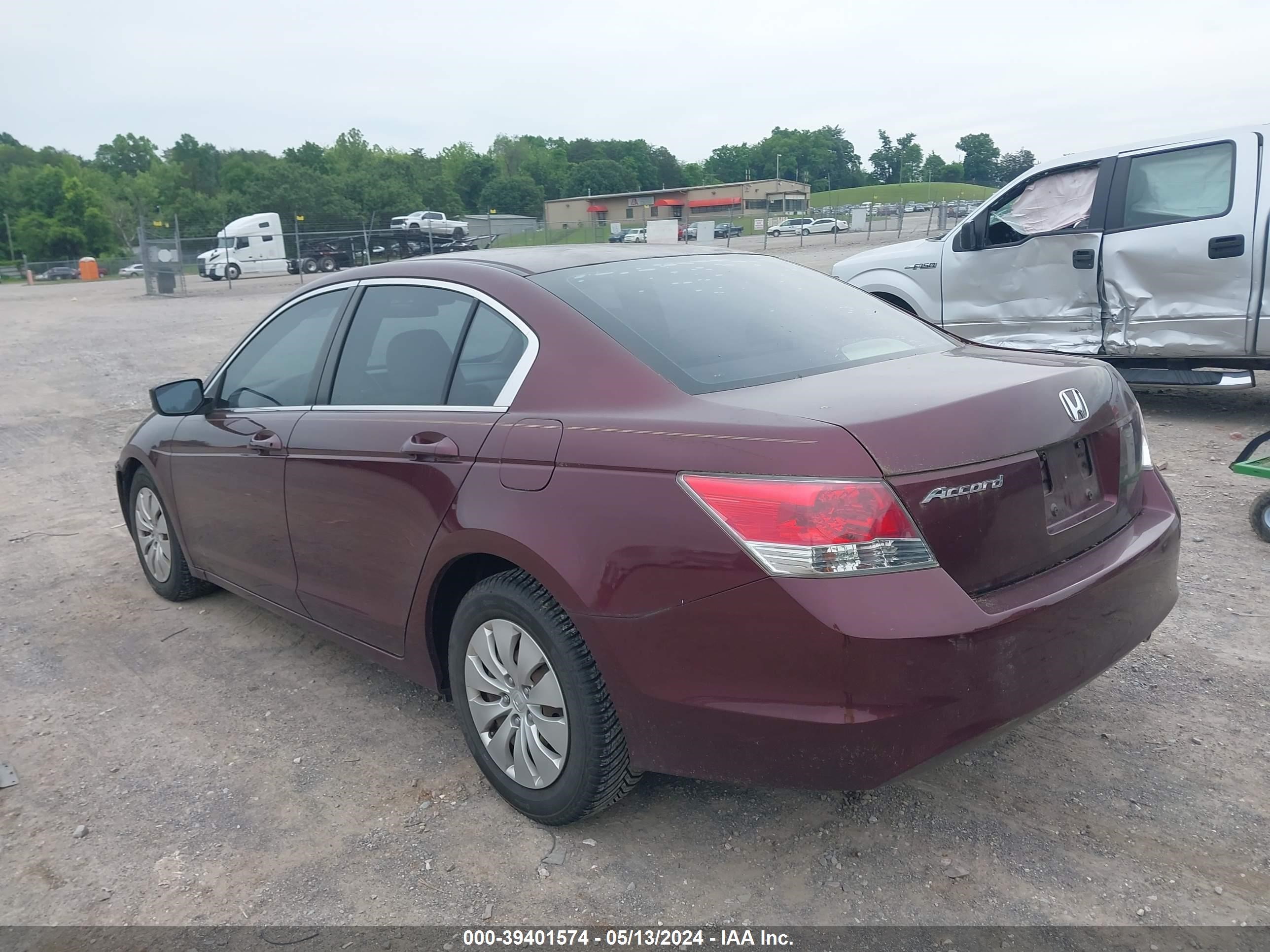 Photo 2 VIN: 1HGCP26348A157219 - HONDA ACCORD 