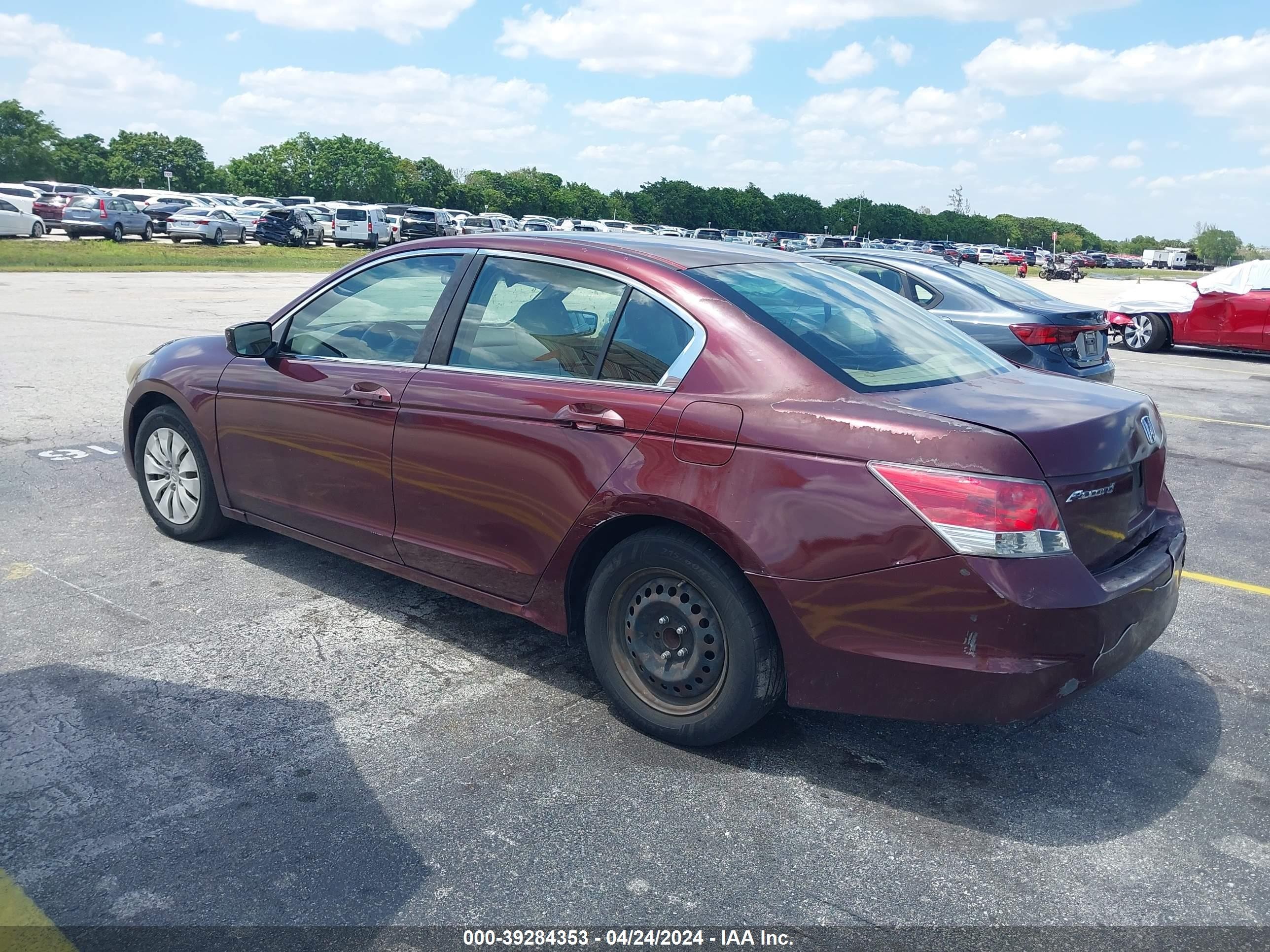 Photo 2 VIN: 1HGCP26349A042394 - HONDA ACCORD 