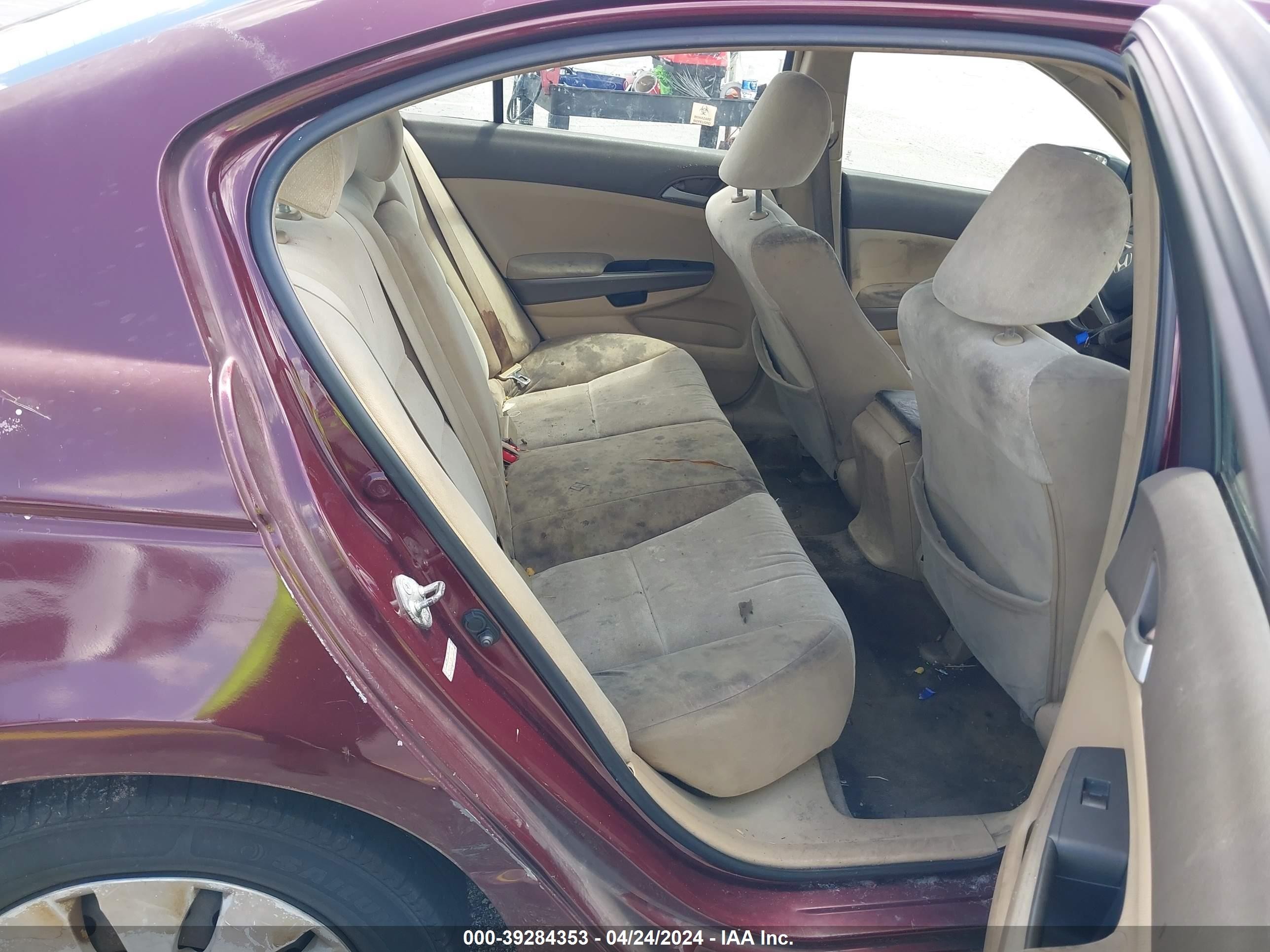 Photo 7 VIN: 1HGCP26349A042394 - HONDA ACCORD 