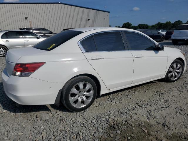 Photo 2 VIN: 1HGCP26349A182803 - HONDA ACCORD 