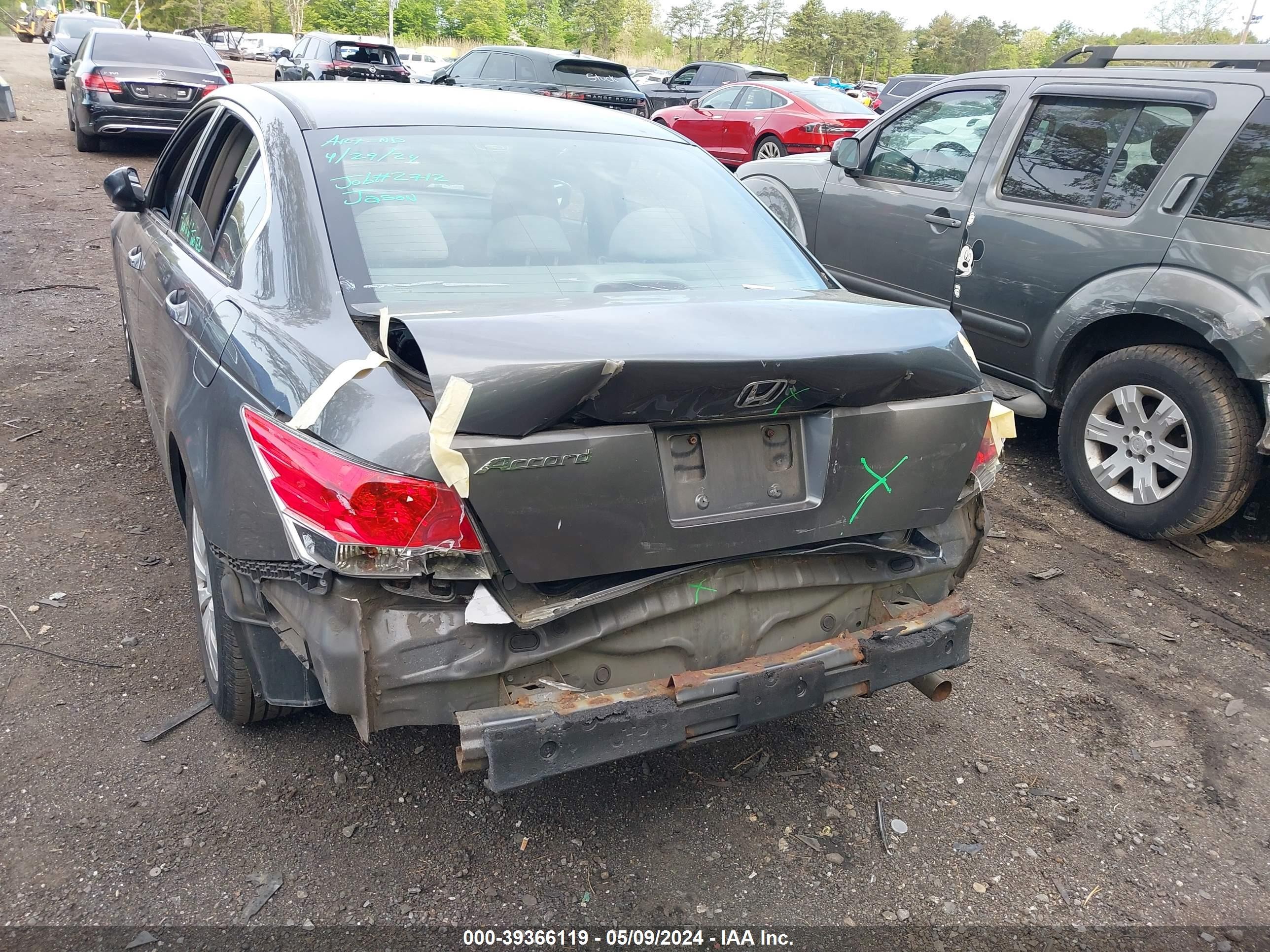 Photo 5 VIN: 1HGCP26358A131468 - HONDA ACCORD 