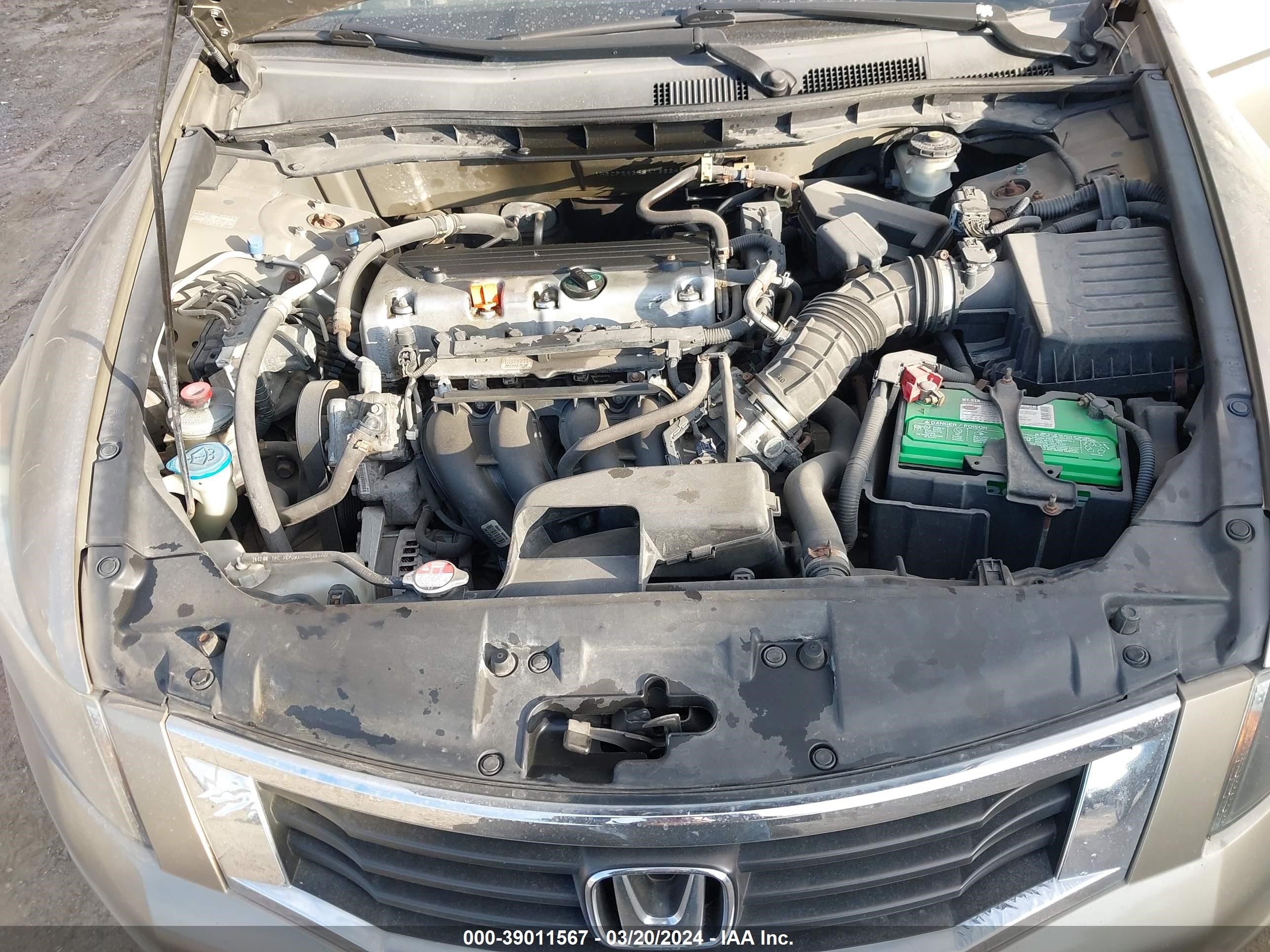 Photo 9 VIN: 1HGCP26358A136248 - HONDA ACCORD 