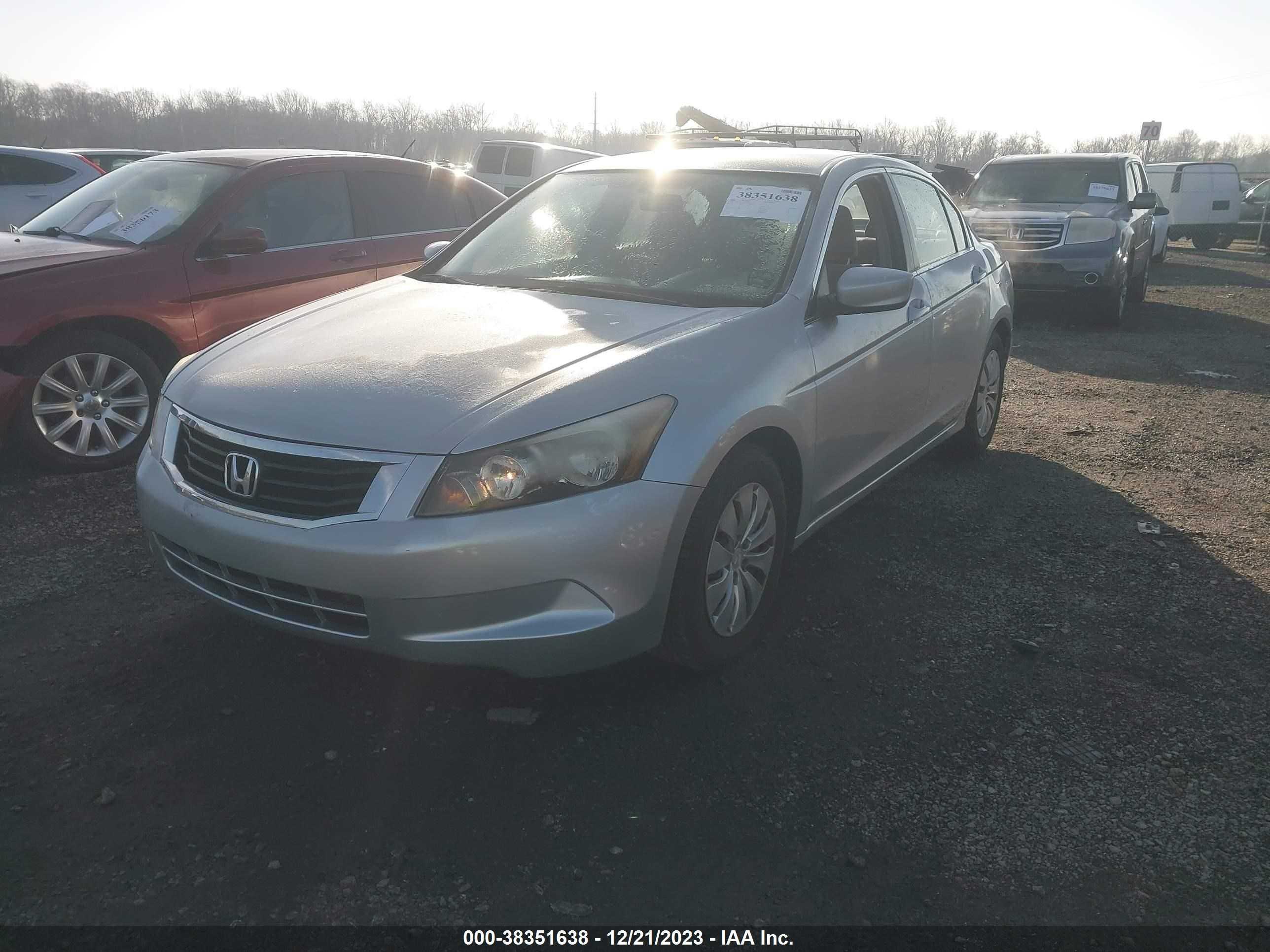 Photo 1 VIN: 1HGCP26368A150580 - HONDA ACCORD 