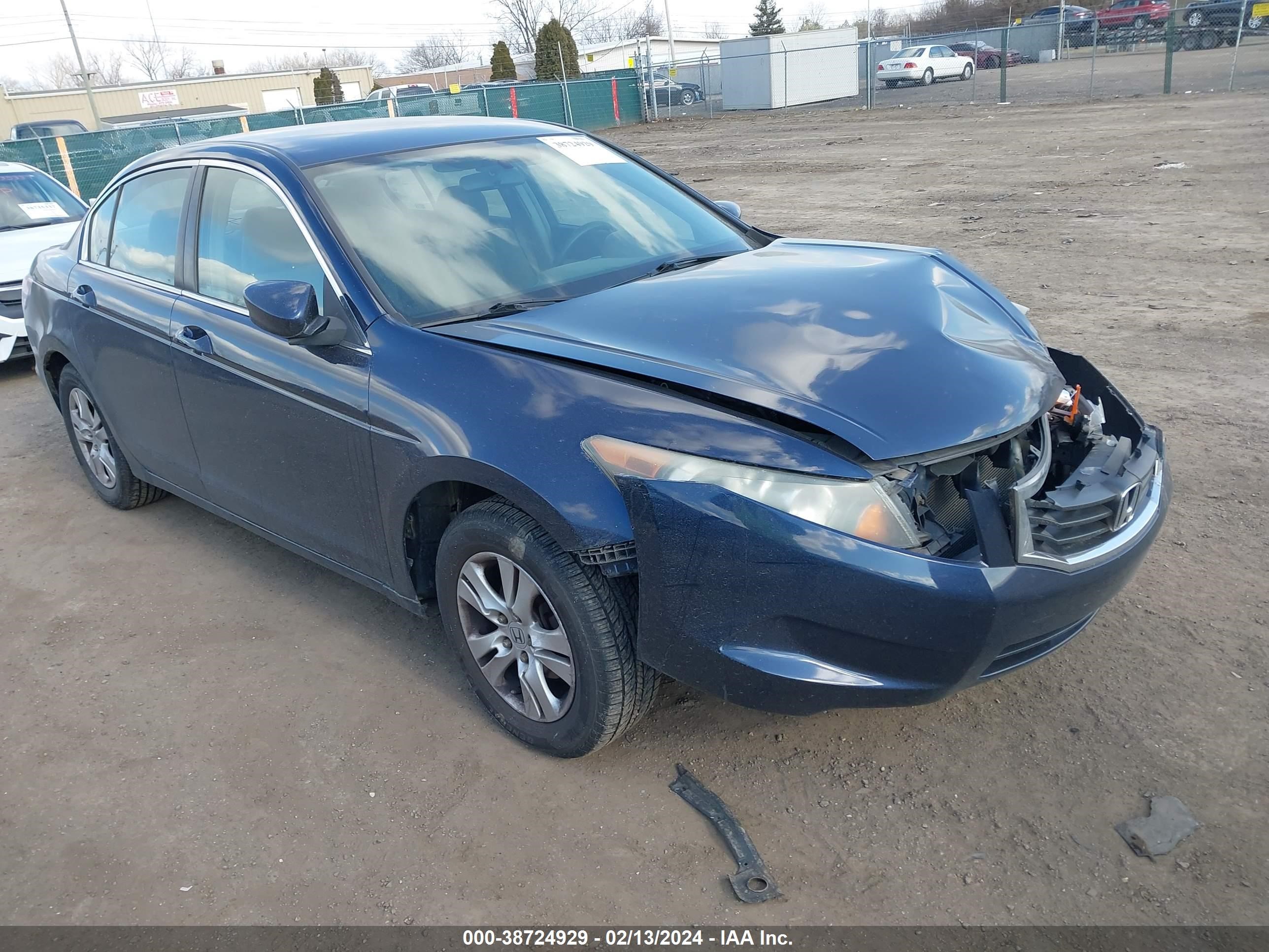 Photo 0 VIN: 1HGCP26368A152264 - HONDA ACCORD 