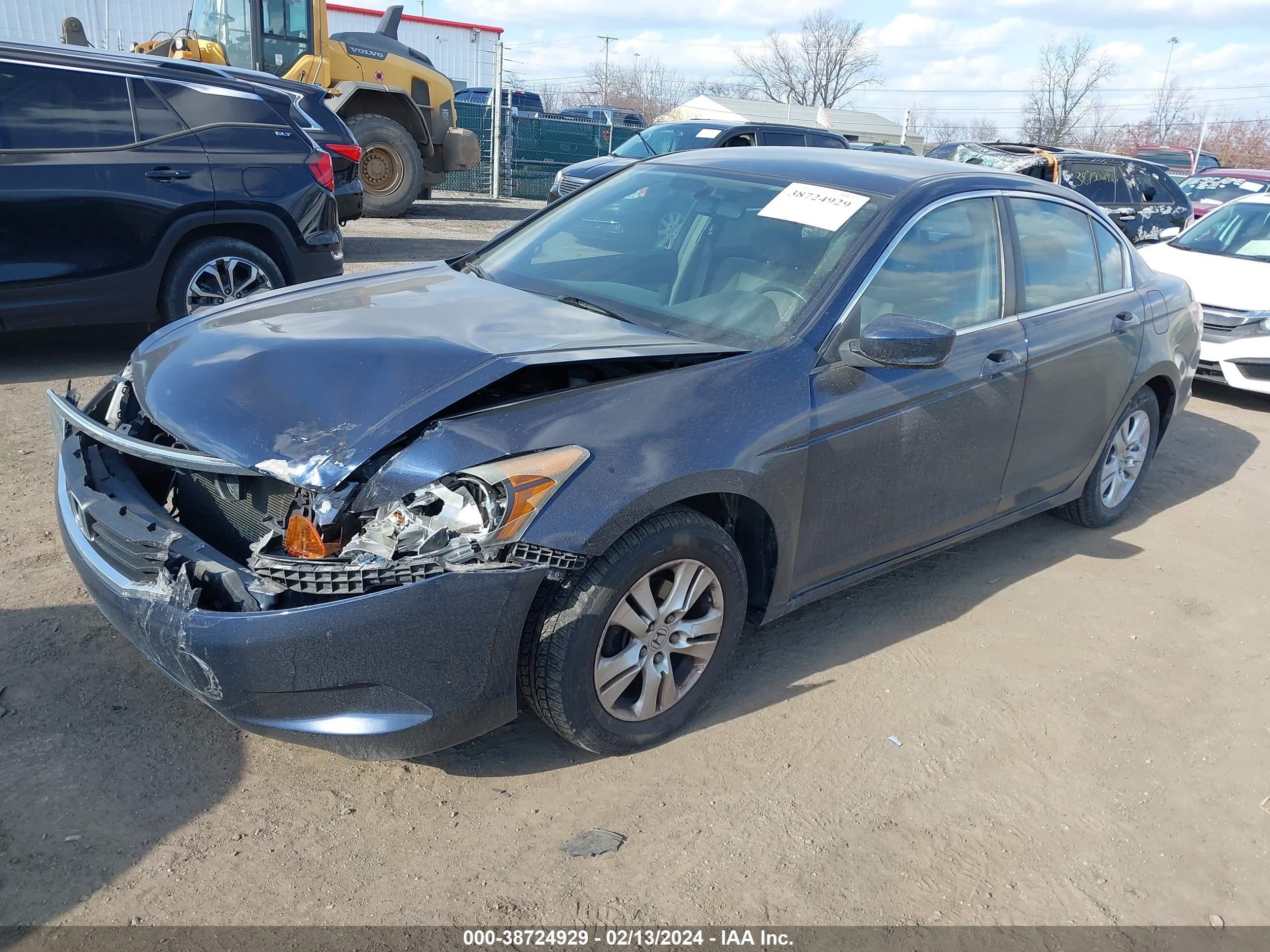 Photo 1 VIN: 1HGCP26368A152264 - HONDA ACCORD 