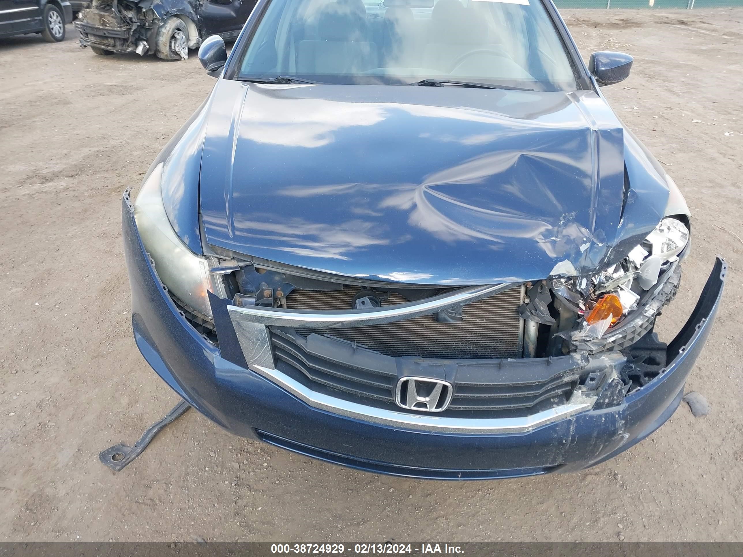 Photo 14 VIN: 1HGCP26368A152264 - HONDA ACCORD 