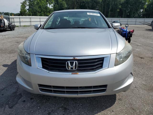 Photo 4 VIN: 1HGCP26368A153544 - HONDA ACCORD 