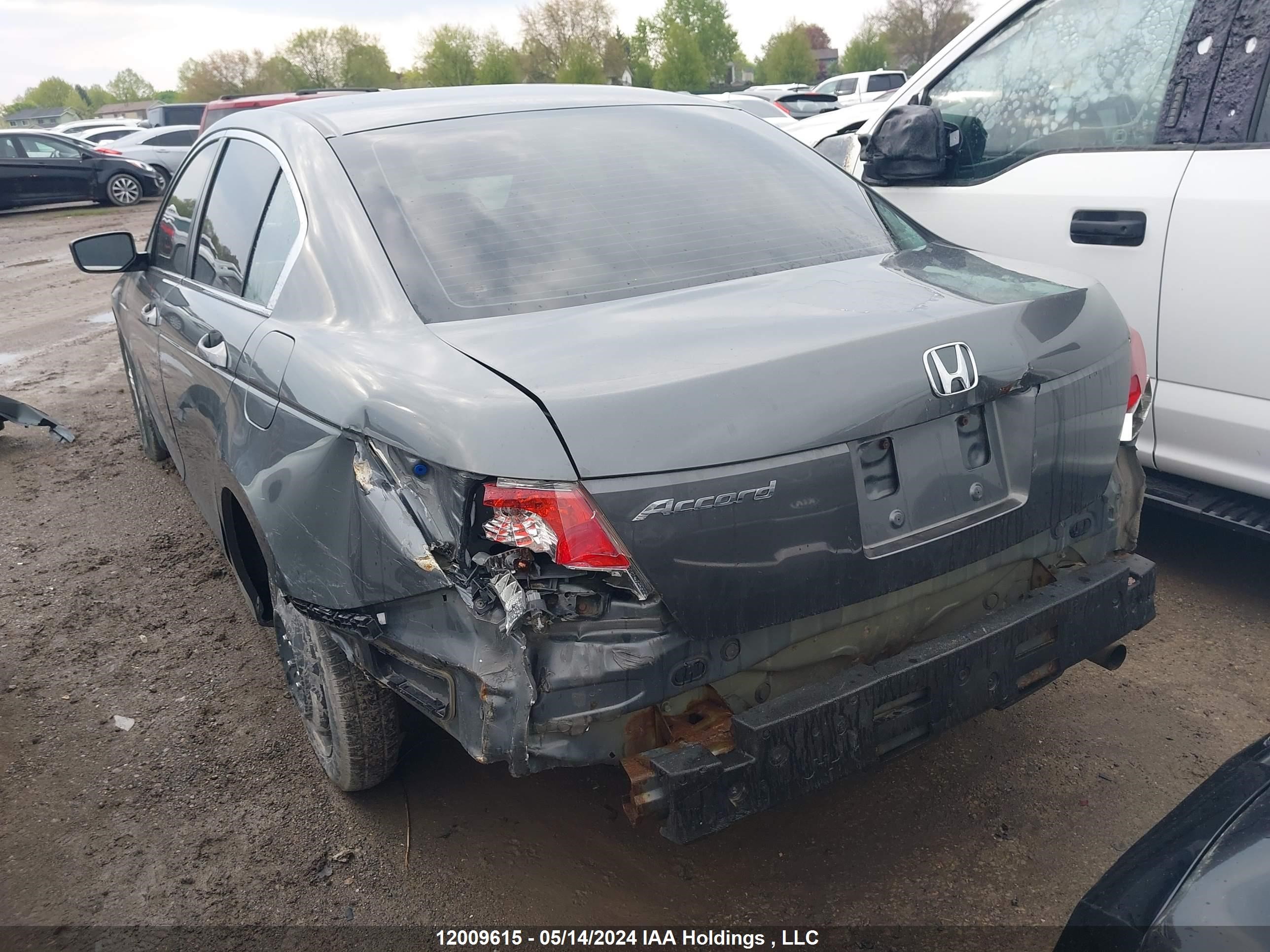 Photo 3 VIN: 1HGCP26369A802616 - HONDA ACCORD 