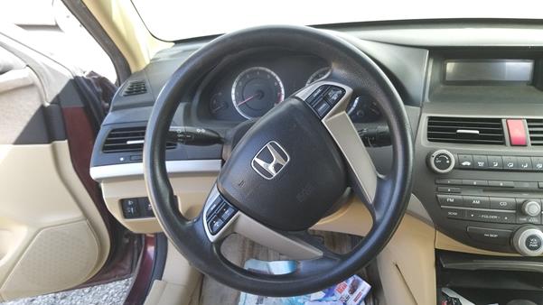 Photo 11 VIN: 1HGCP2636CA605324 - HONDA ACCORD 