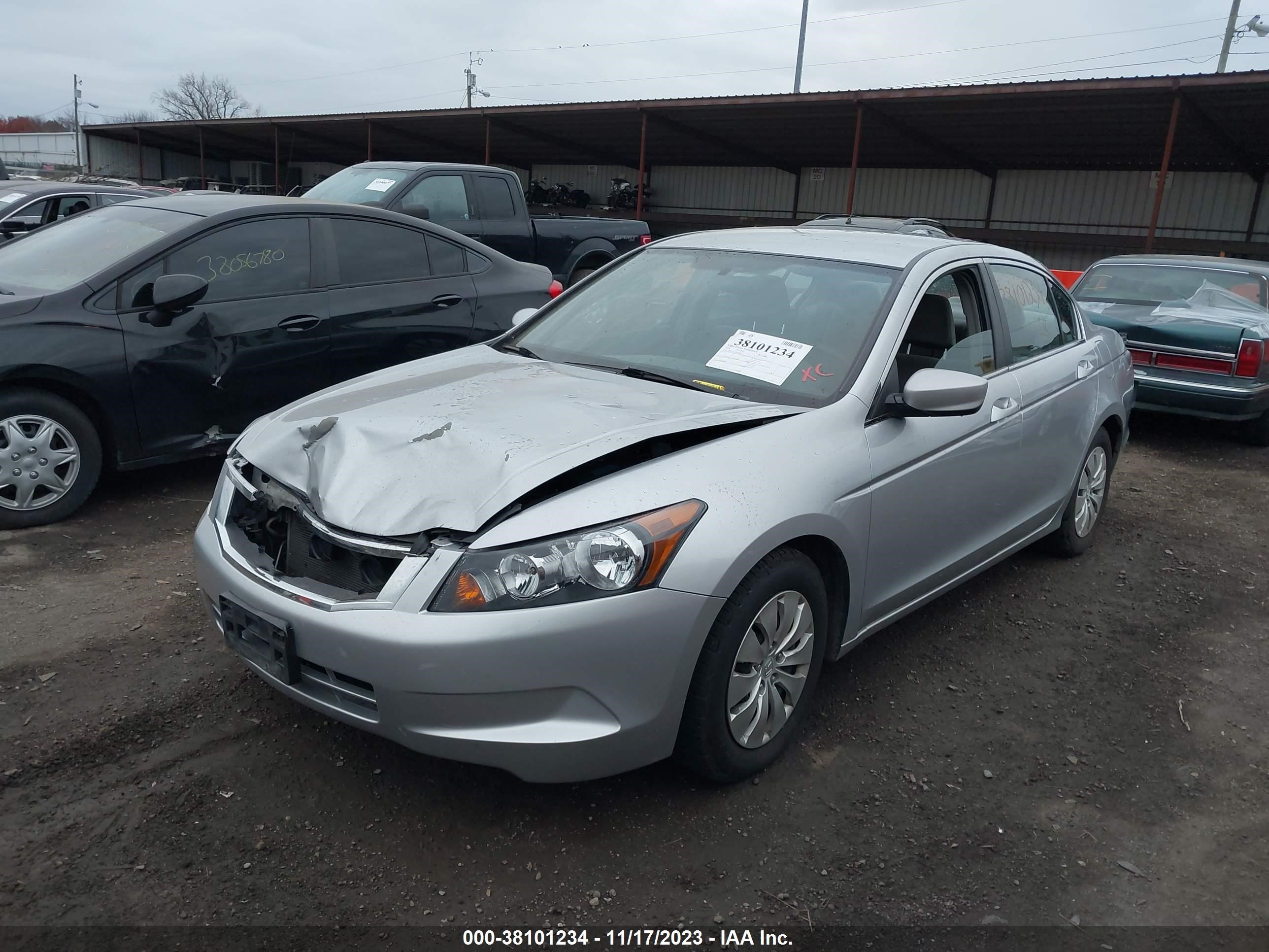 Photo 1 VIN: 1HGCP26379A079021 - HYUNDAI ELANTRA 