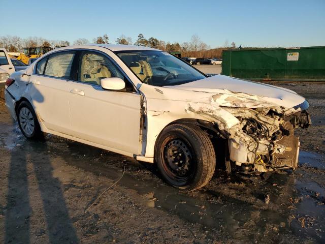 Photo 3 VIN: 1HGCP26388A082119 - HONDA ACCORD 