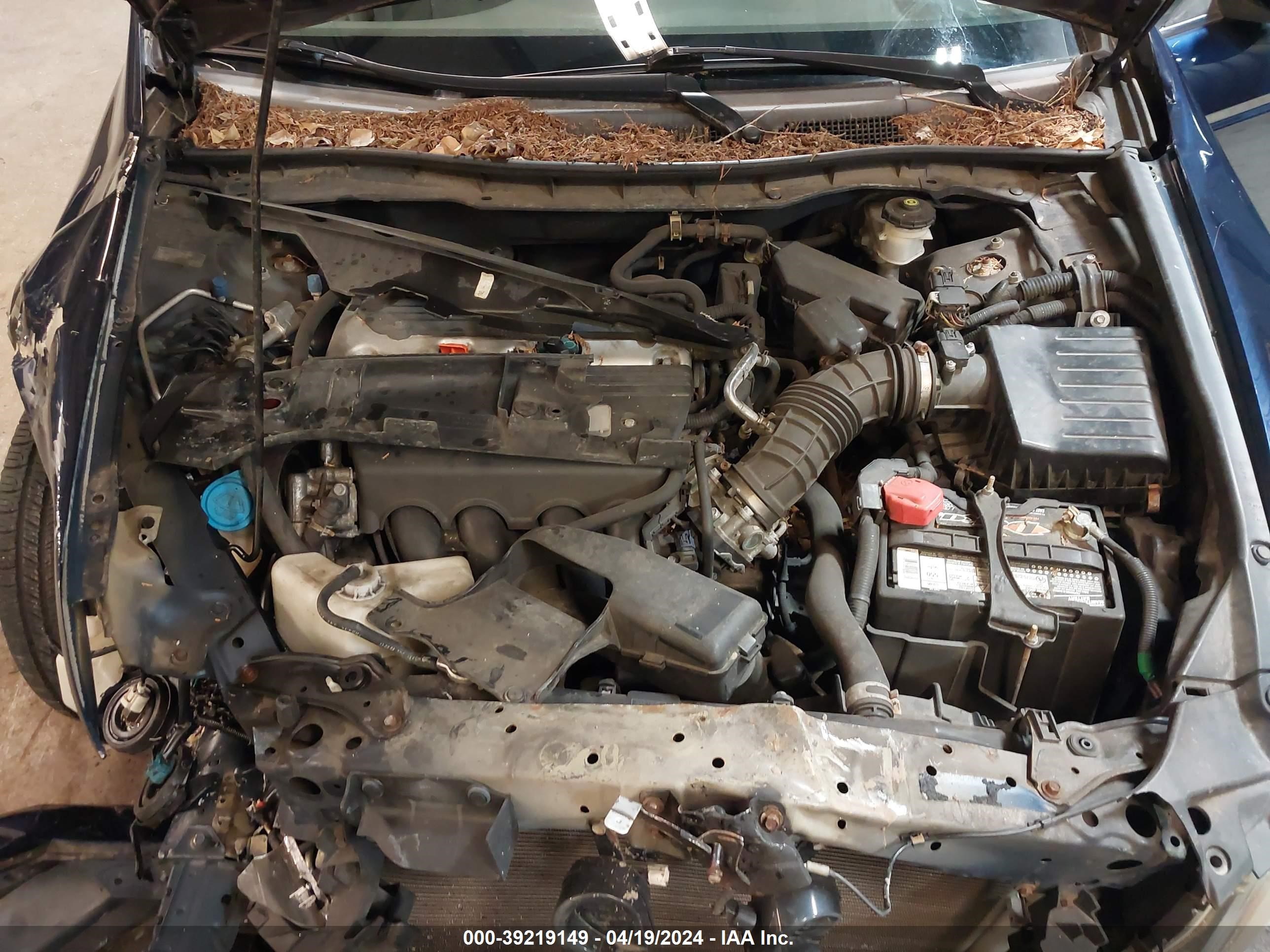 Photo 9 VIN: 1HGCP26389A011228 - HONDA ACCORD 