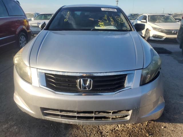 Photo 4 VIN: 1HGCP26398A129688 - HONDA ACCORD LX 