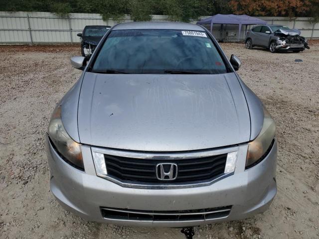 Photo 4 VIN: 1HGCP26398A145437 - HONDA ACCORD 