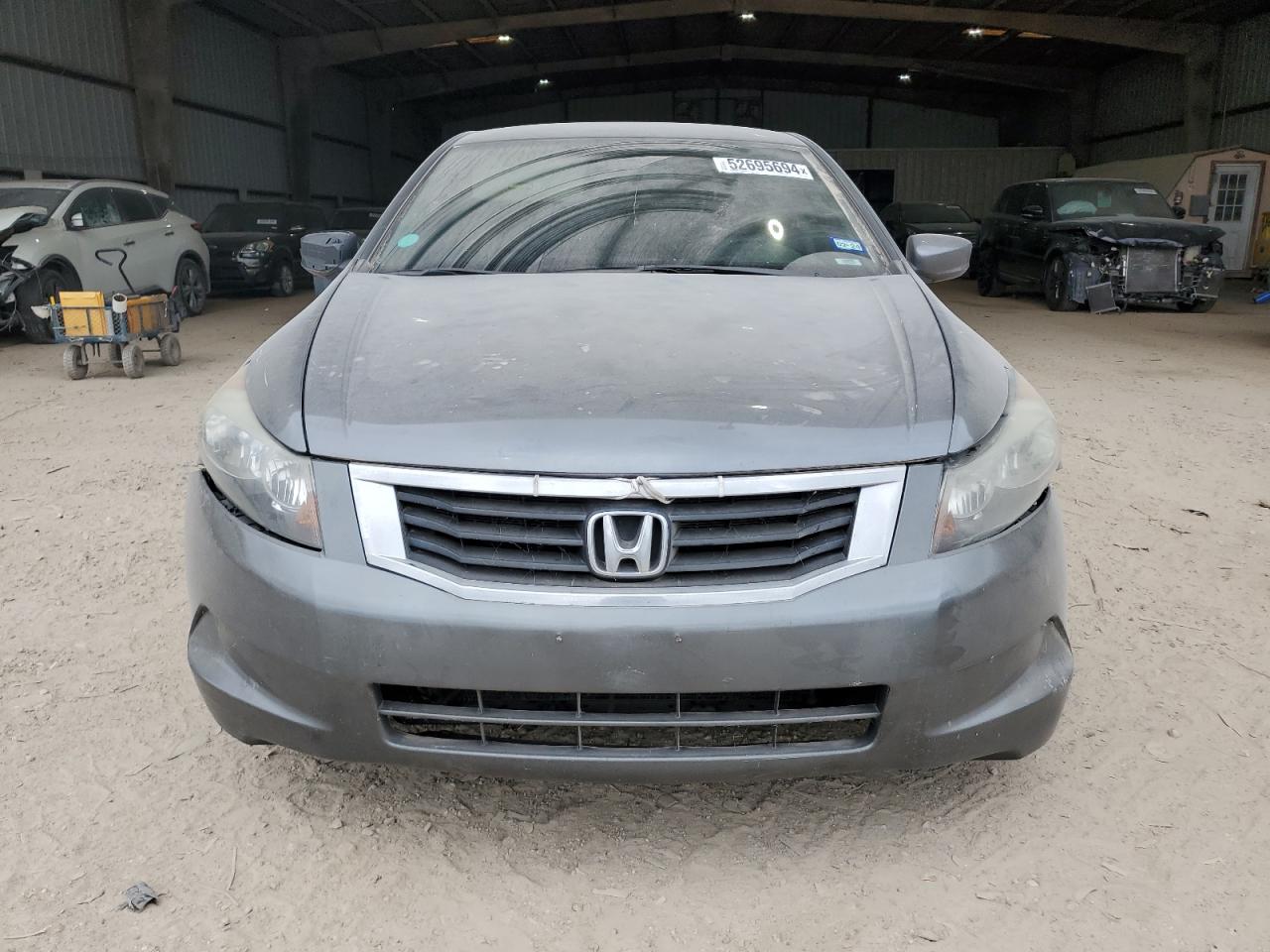 Photo 4 VIN: 1HGCP26399A156858 - HONDA ACCORD 