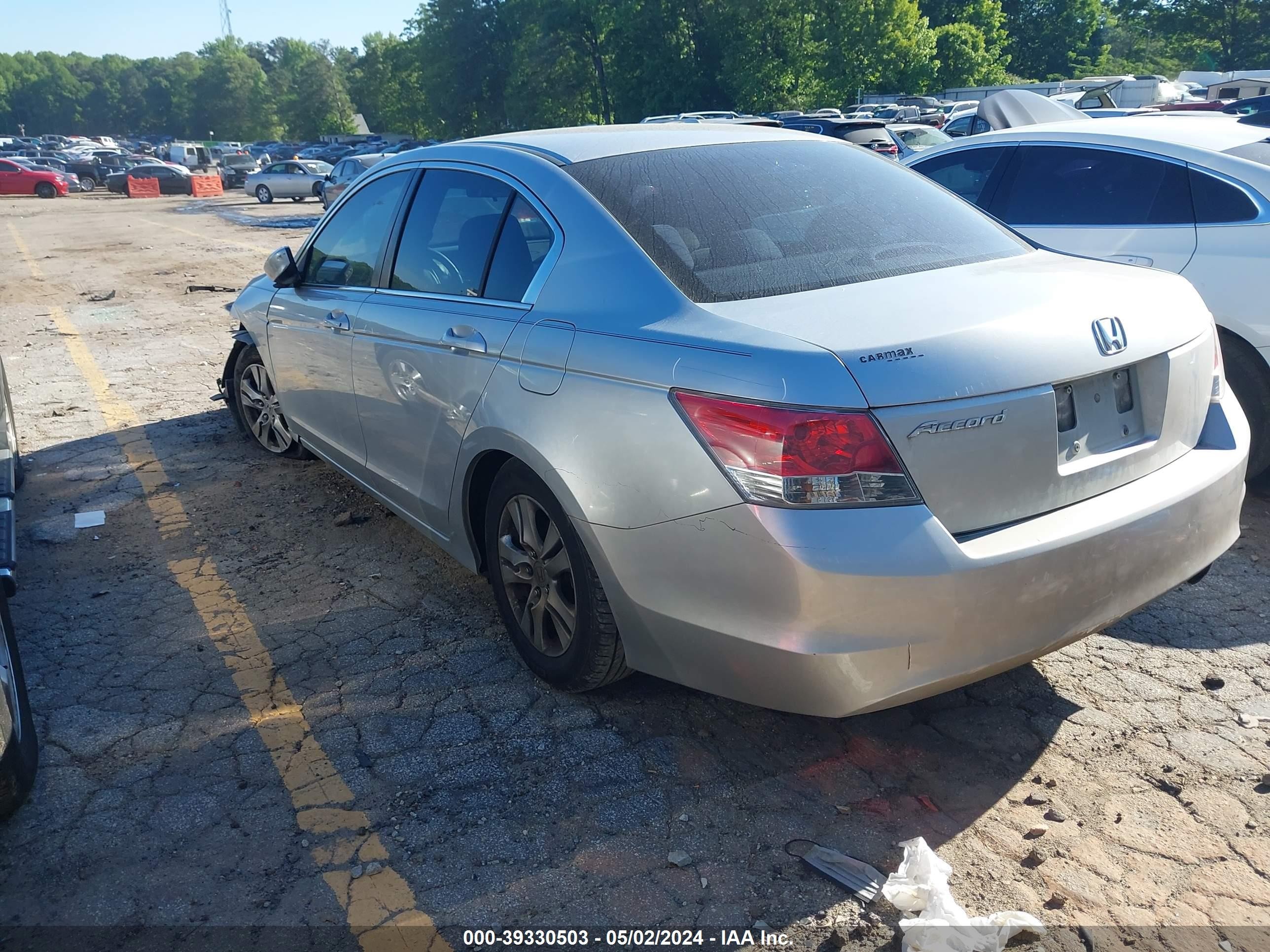 Photo 2 VIN: 1HGCP26409A107640 - HONDA ACCORD 