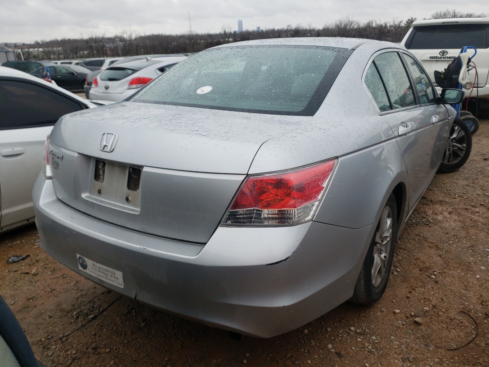 Photo 3 VIN: 1HGCP26428A166008 - HONDA ACCORD LXP 