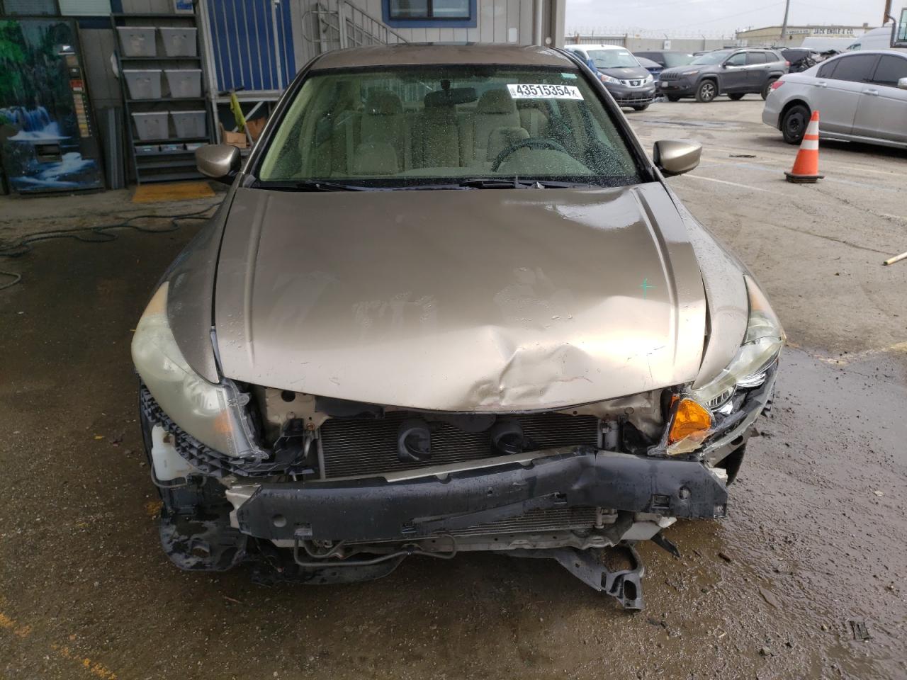 Photo 4 VIN: 1HGCP26429A025540 - HONDA ACCORD 