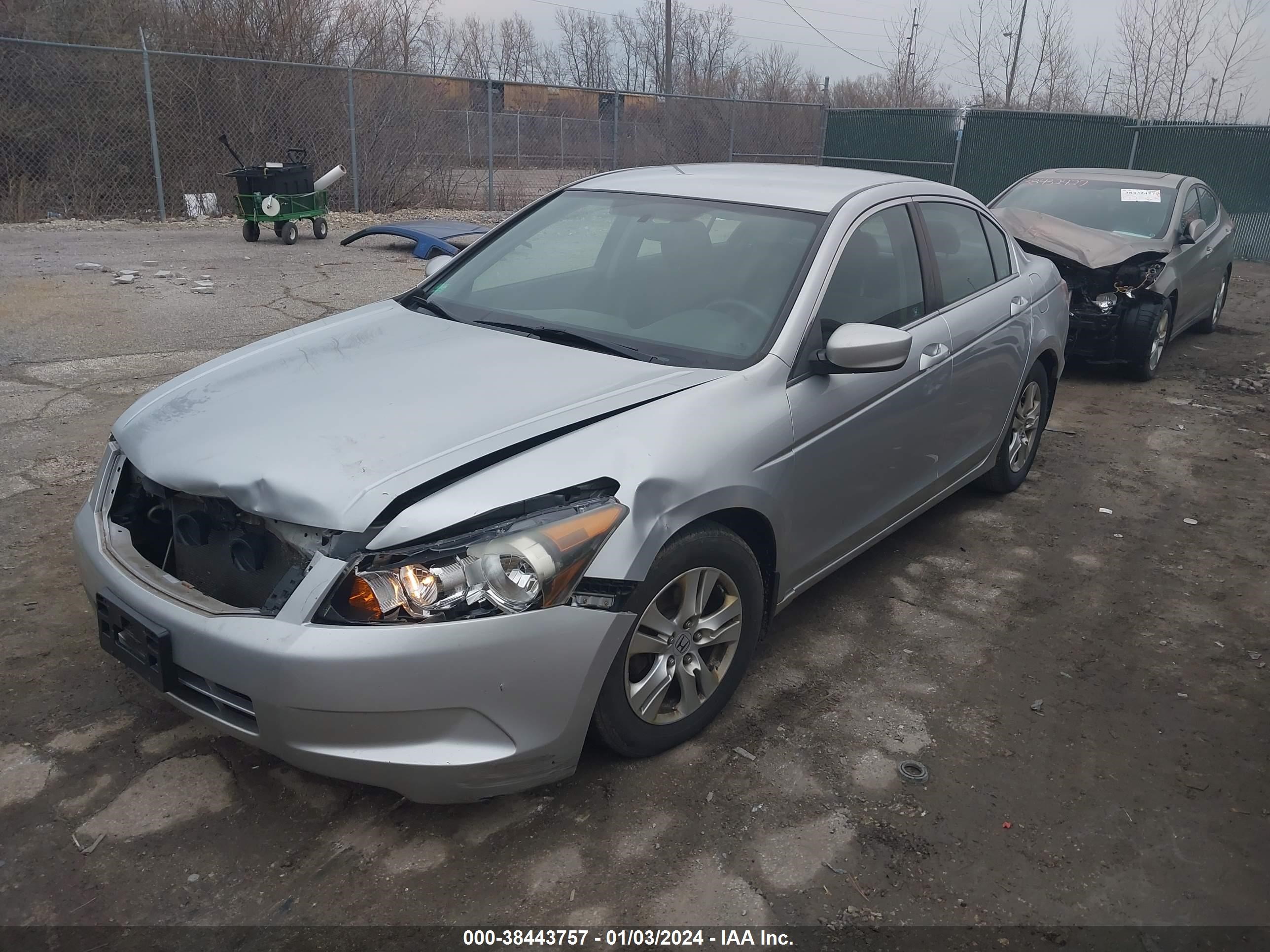 Photo 1 VIN: 1HGCP26429A111933 - HONDA ACCORD 