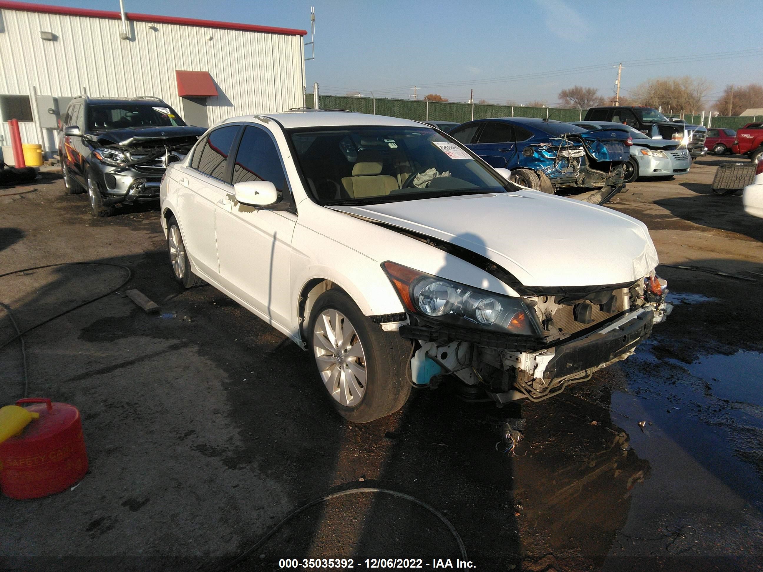 Photo 0 VIN: 1HGCP26429A164339 - HONDA ACCORD 