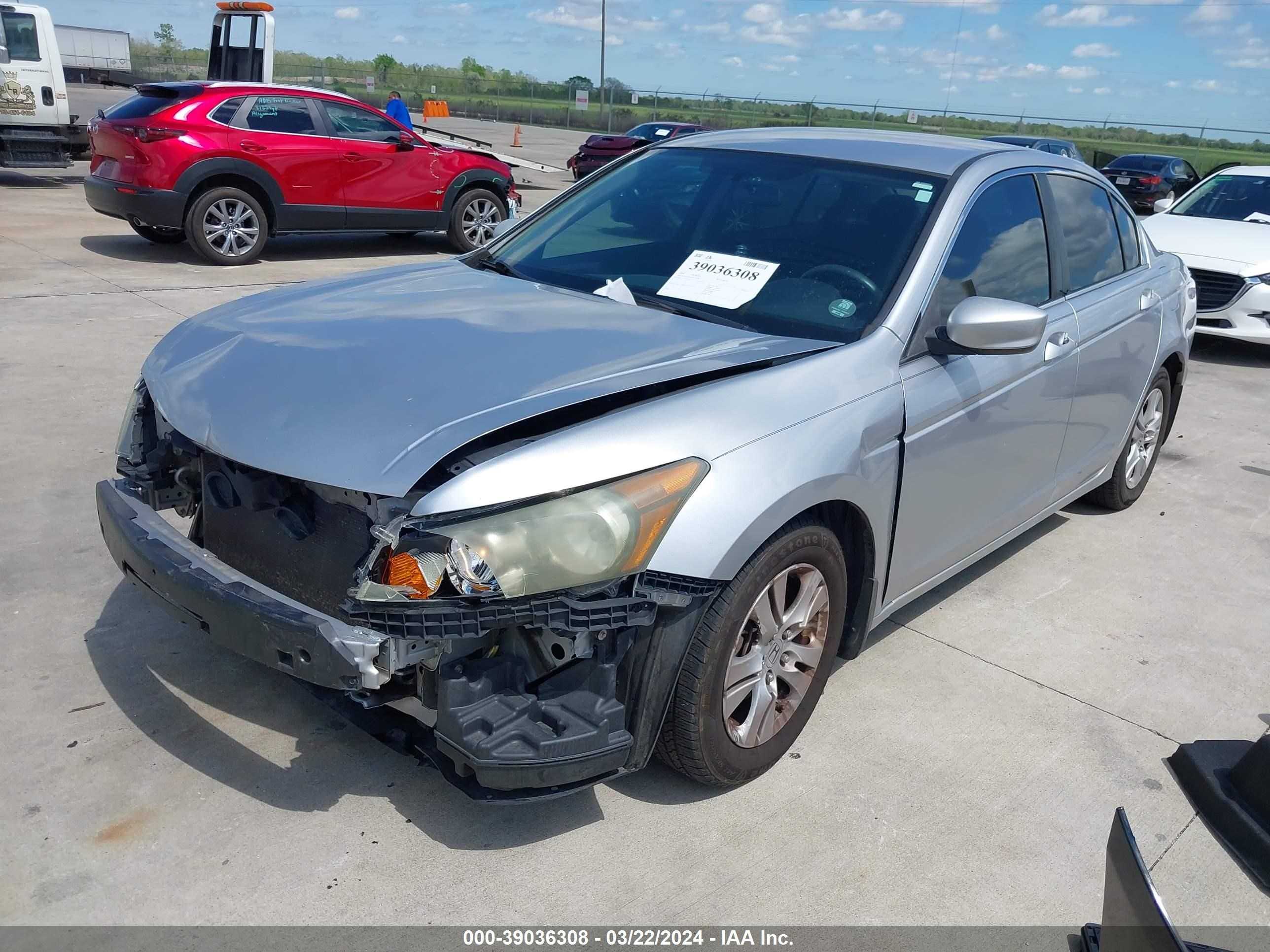 Photo 1 VIN: 1HGCP26438A072106 - HONDA ACCORD 