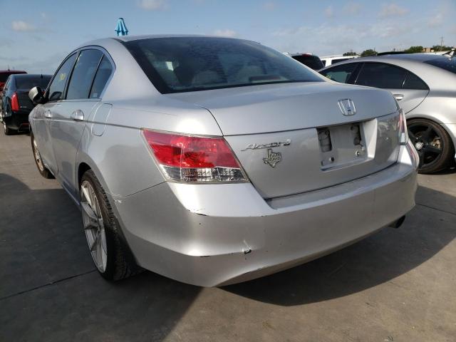 Photo 2 VIN: 1HGCP26438A131428 - HONDA ACCORD 