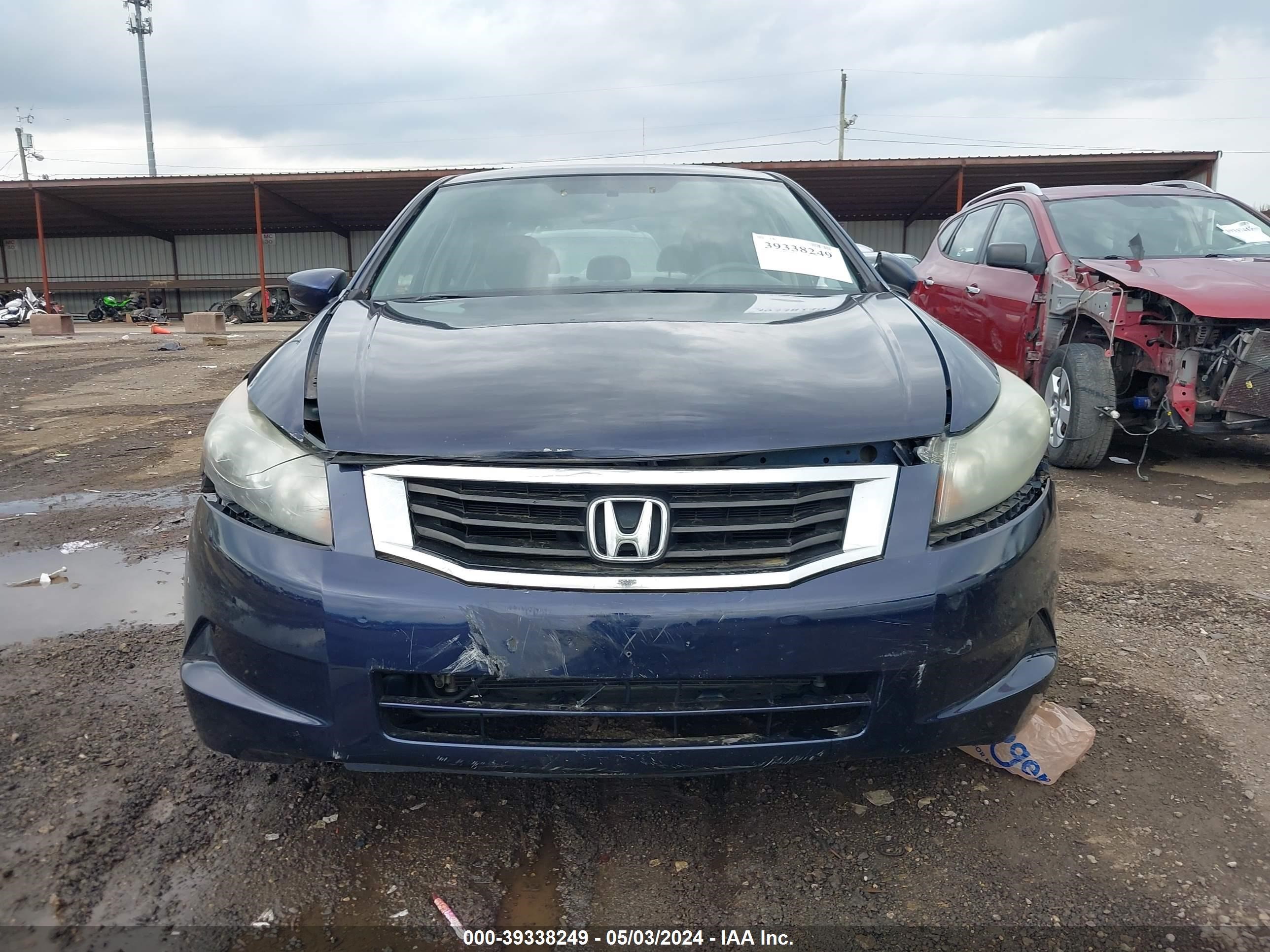 Photo 5 VIN: 1HGCP26448A078741 - HONDA ACCORD 