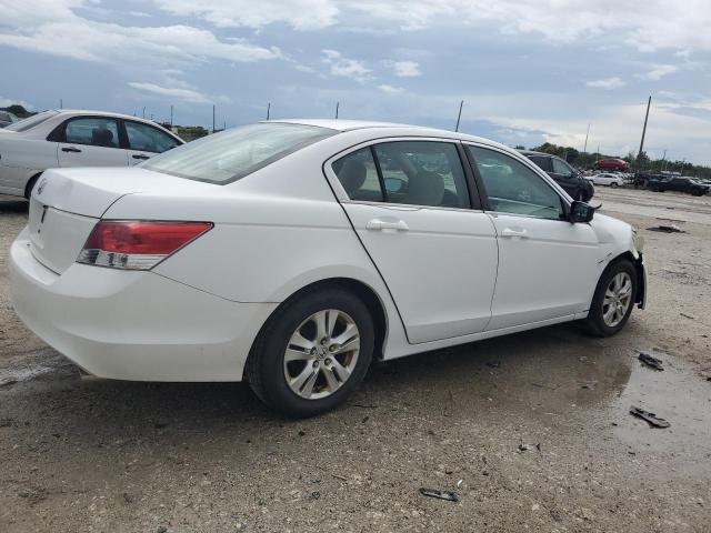 Photo 2 VIN: 1HGCP26449A049211 - HONDA ACCORD LXP 