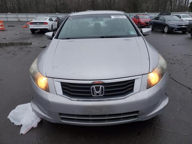 Photo 4 VIN: 1HGCP26449A102151 - HONDA ACCORD 