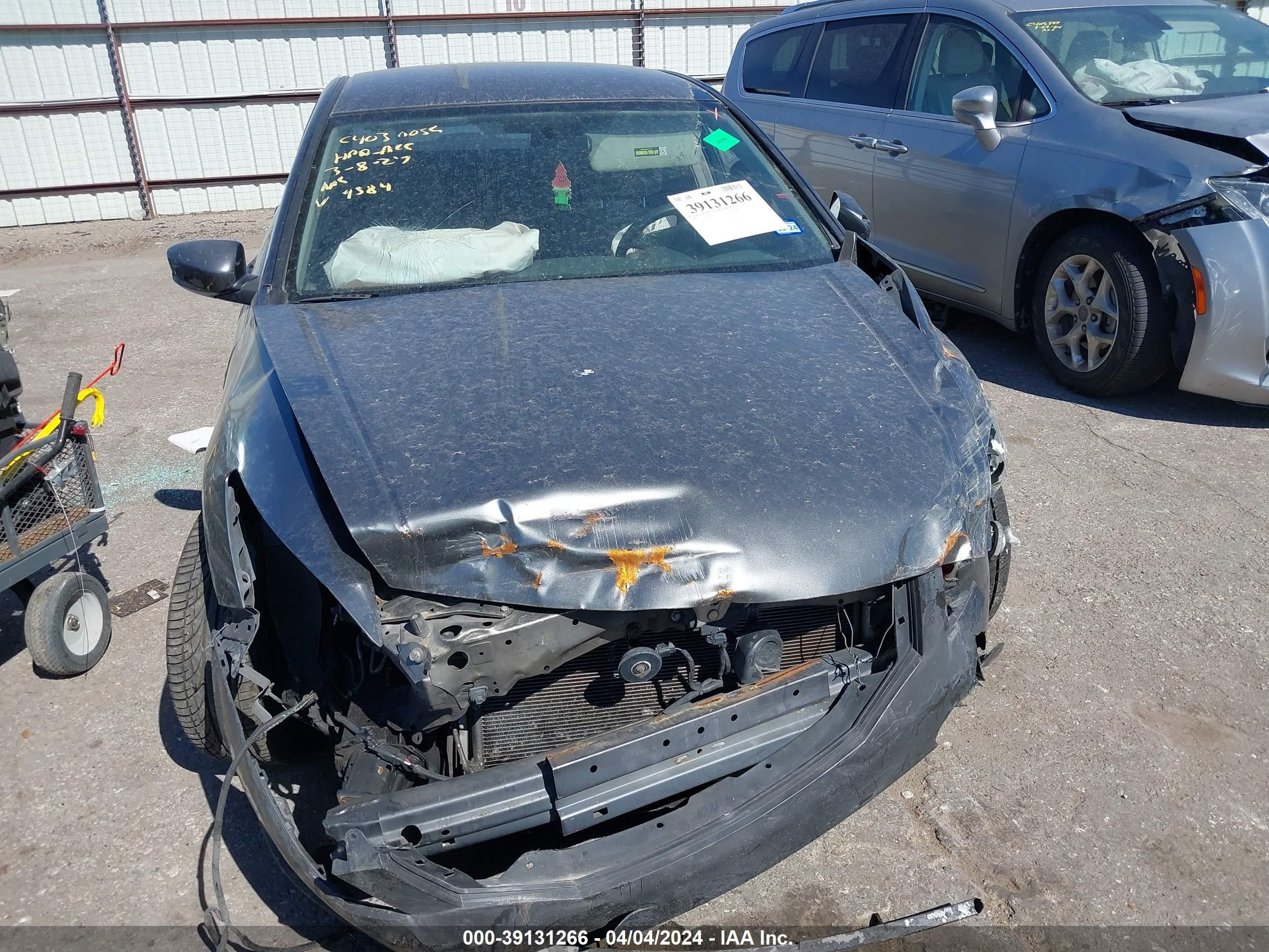 Photo 5 VIN: 1HGCP26459A184584 - HONDA ACCORD 