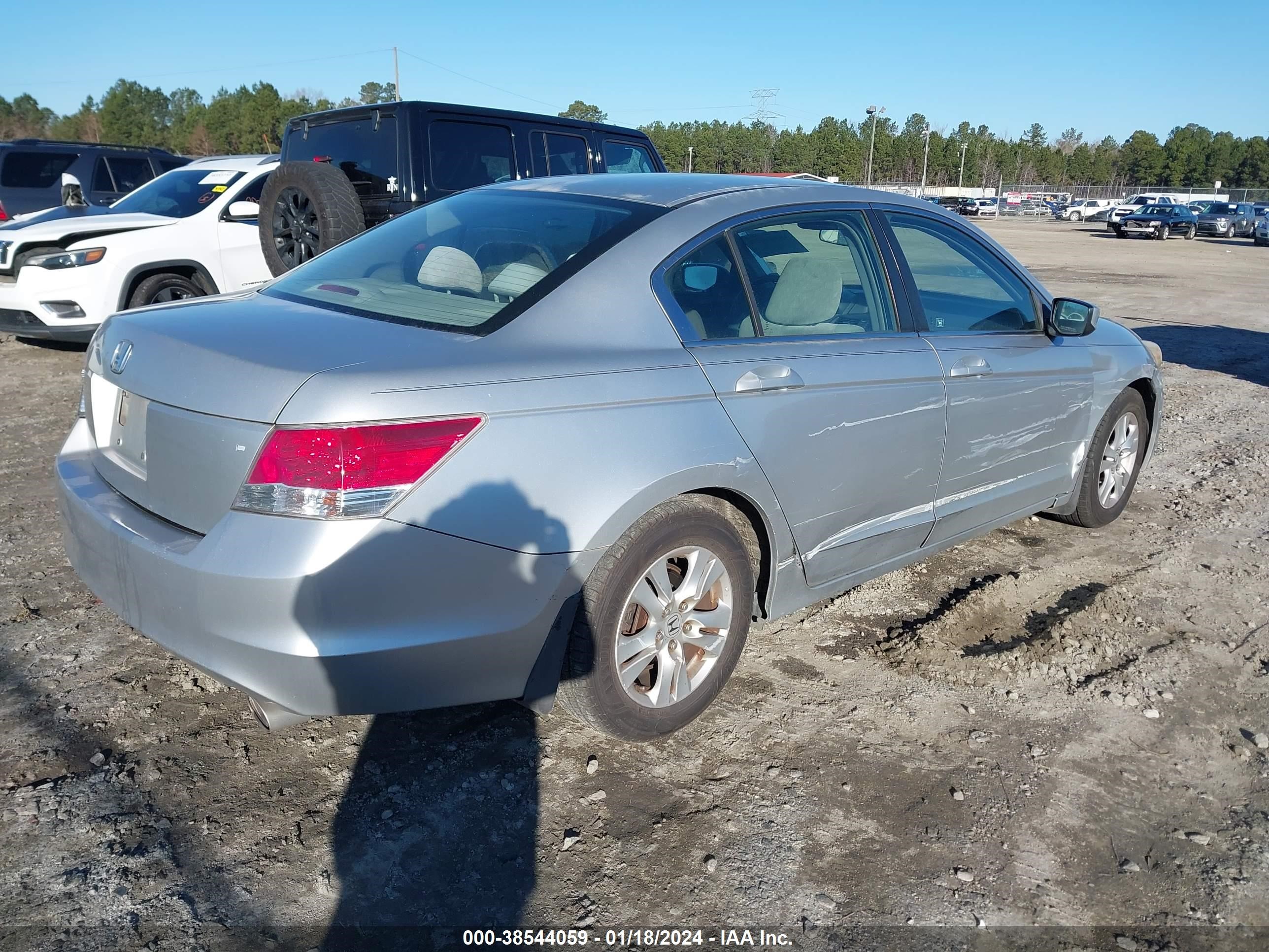 Photo 3 VIN: 1HGCP26459A195844 - HONDA ACCORD 