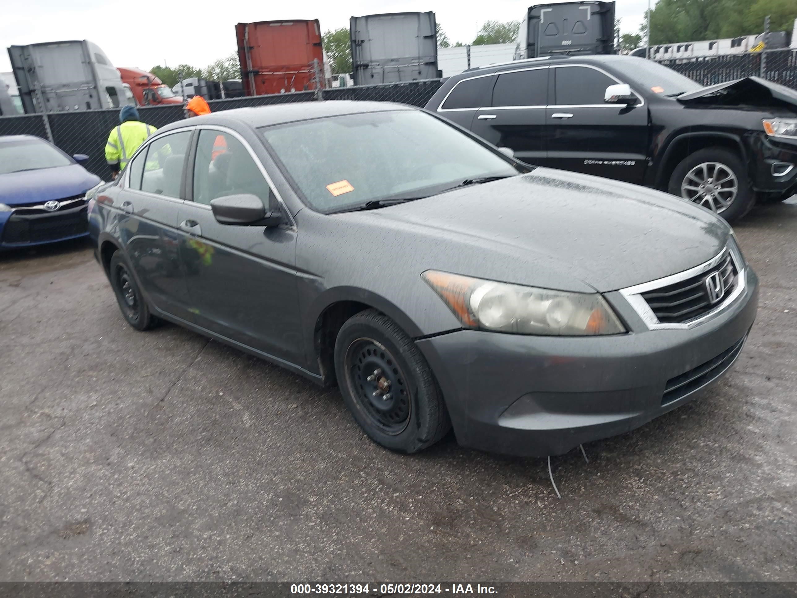 Photo 0 VIN: 1HGCP26468A040542 - HONDA ACCORD 