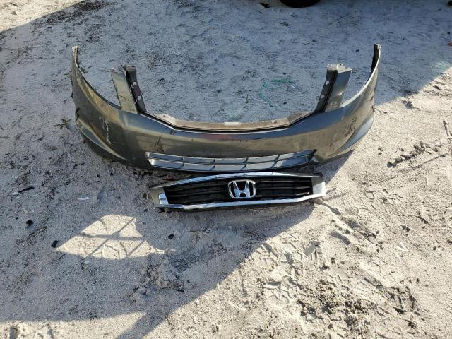 Photo 11 VIN: 1HGCP26469A042910 - HONDA ACCORD LXP 