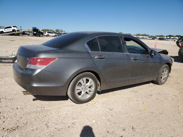 Photo 2 VIN: 1HGCP26469A109554 - HONDA ACCORD LXP 