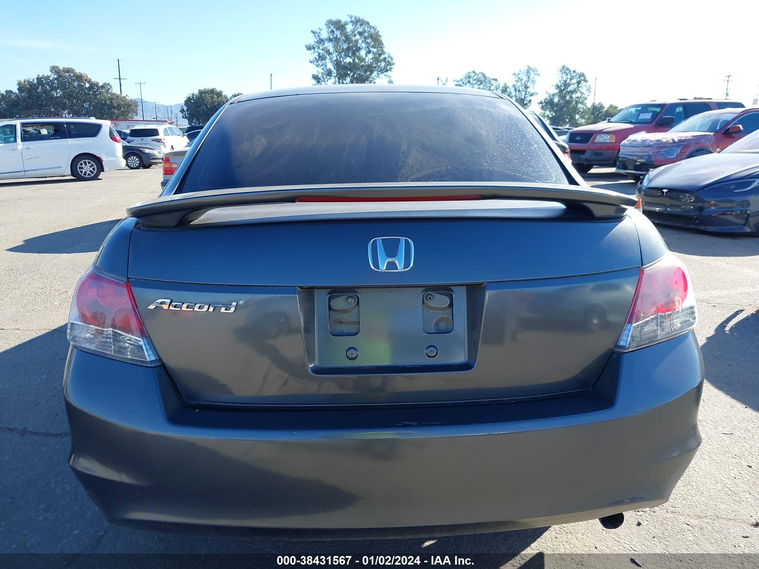 Photo 15 VIN: 1HGCP26478A145896 - HONDA ACCORD 