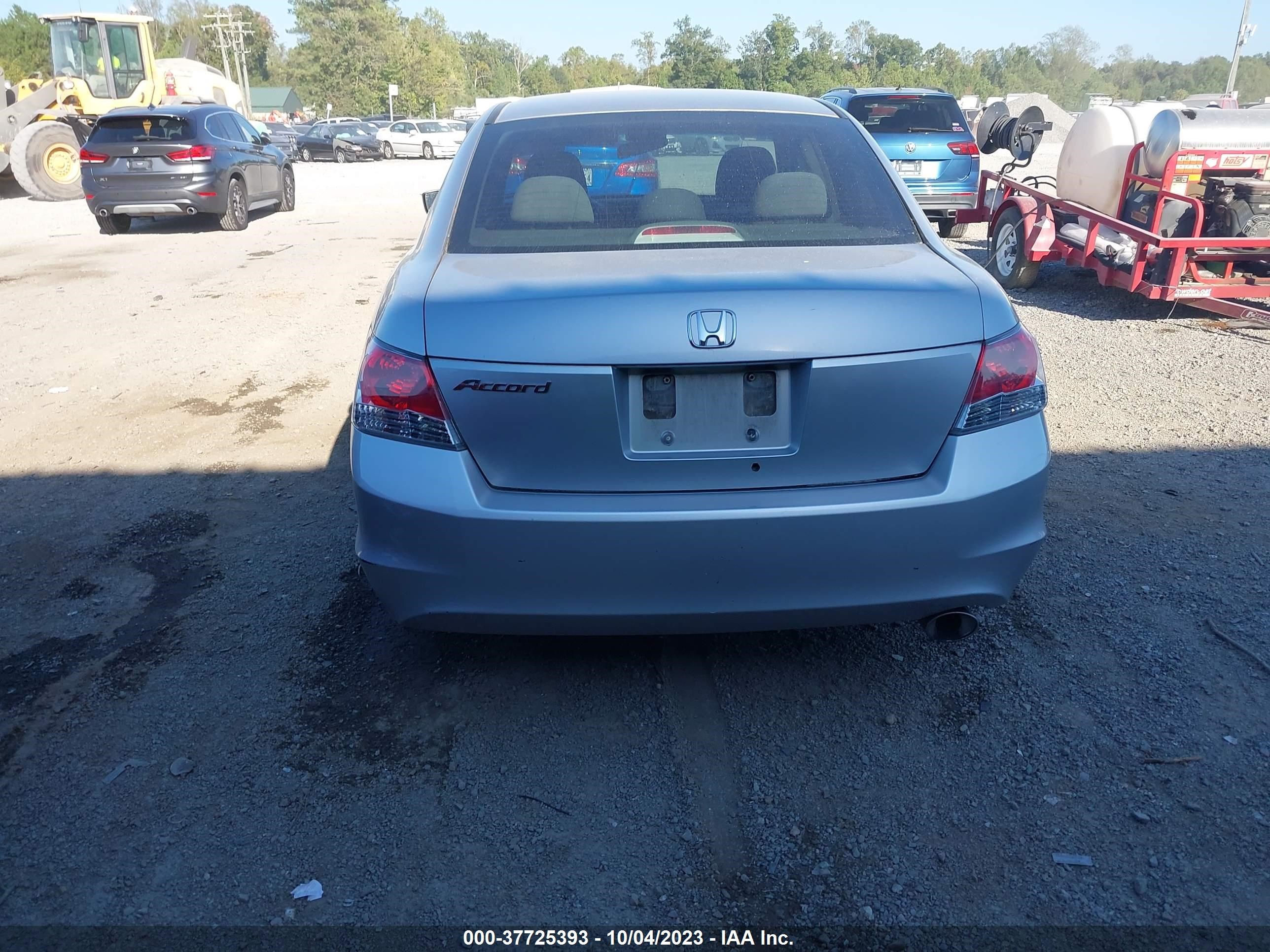 Photo 15 VIN: 1HGCP26479A022312 - HONDA ACCORD 