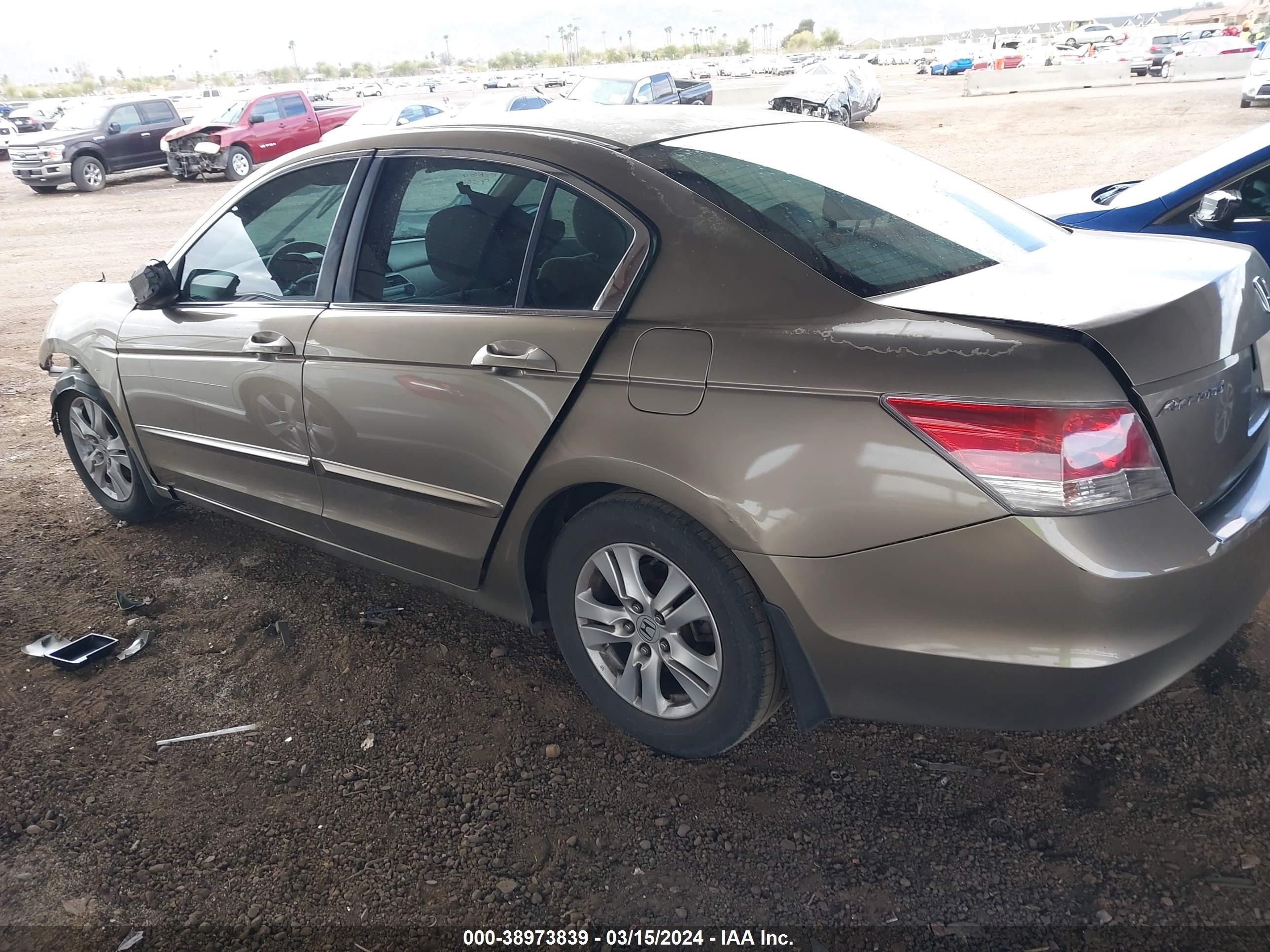 Photo 13 VIN: 1HGCP26479A069565 - HONDA ACCORD 