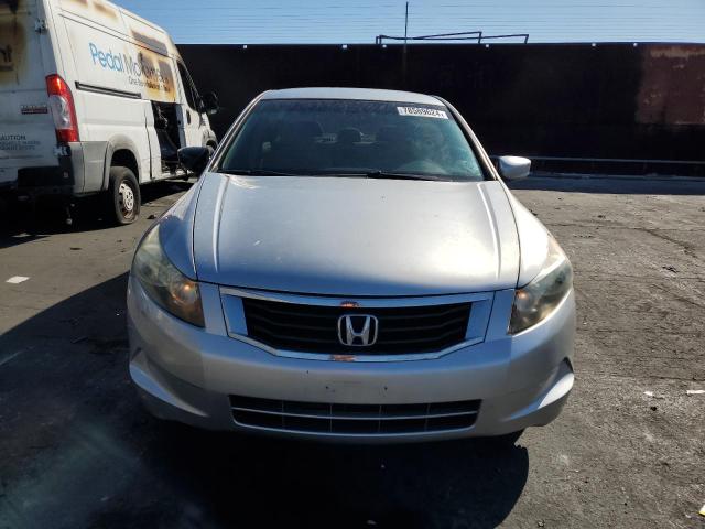 Photo 4 VIN: 1HGCP26479A165230 - HONDA ACCORD LXP 