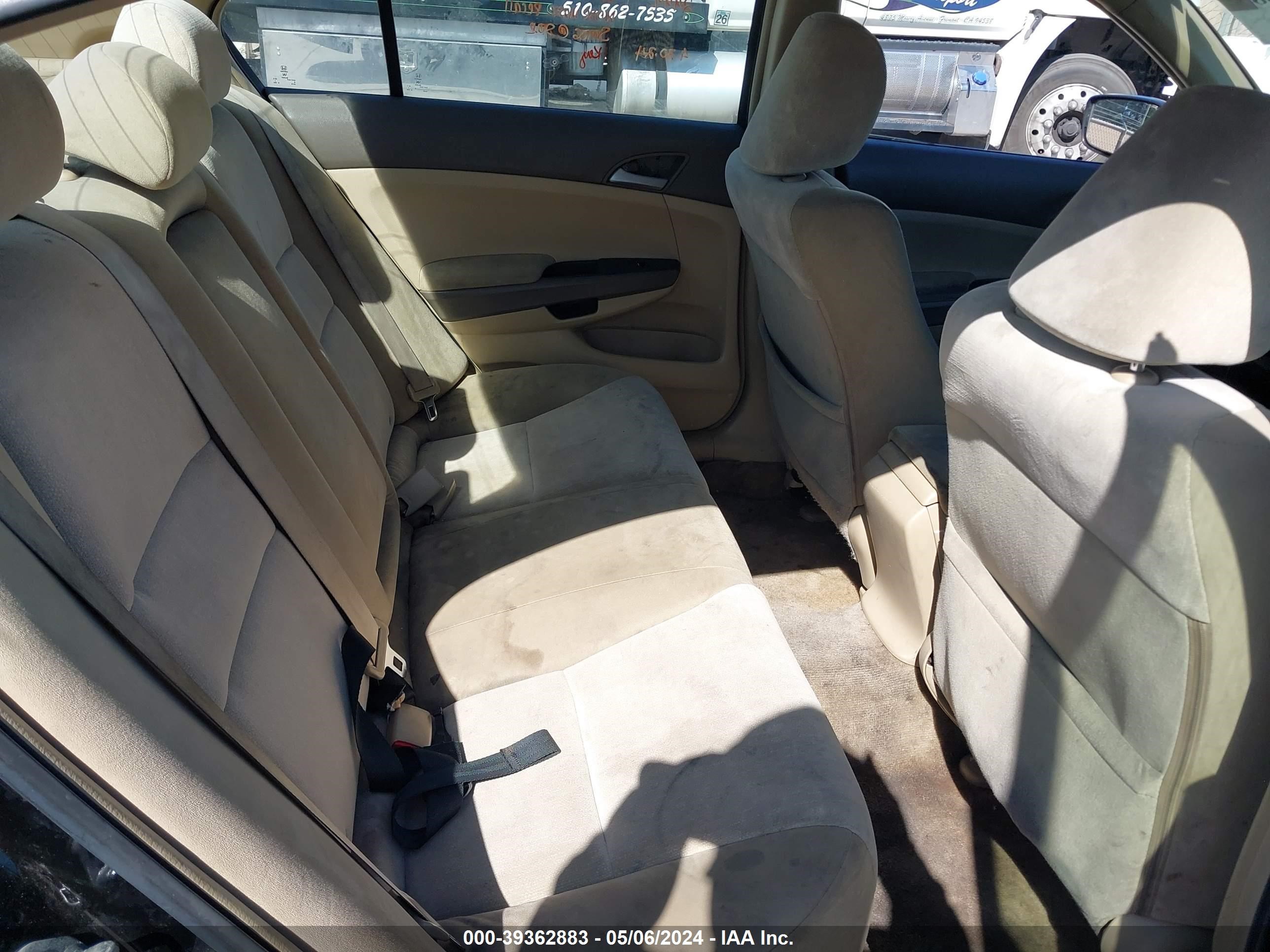 Photo 7 VIN: 1HGCP26489A047249 - HONDA ACCORD 