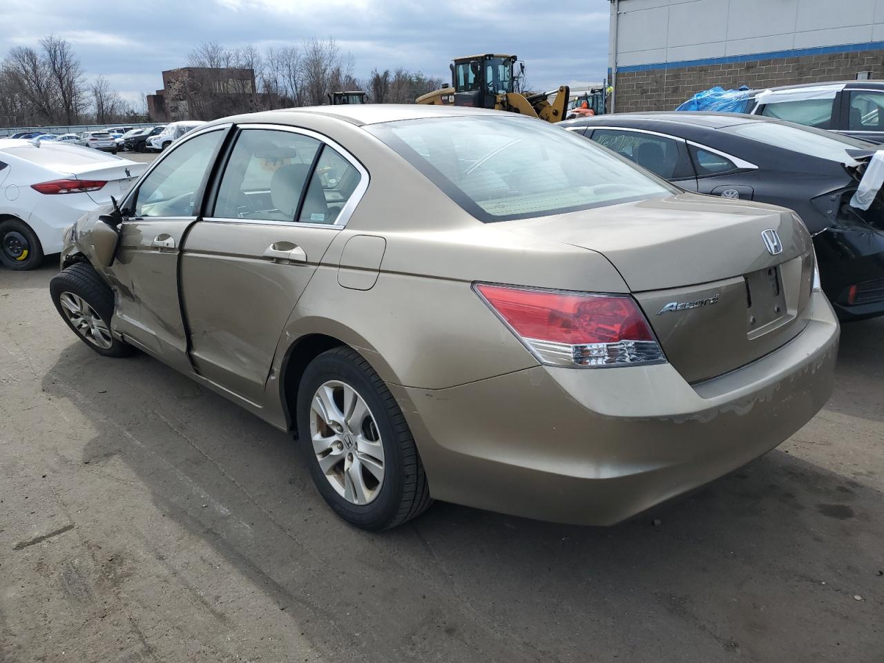 Photo 1 VIN: 1HGCP26498A021211 - HONDA ACCORD 